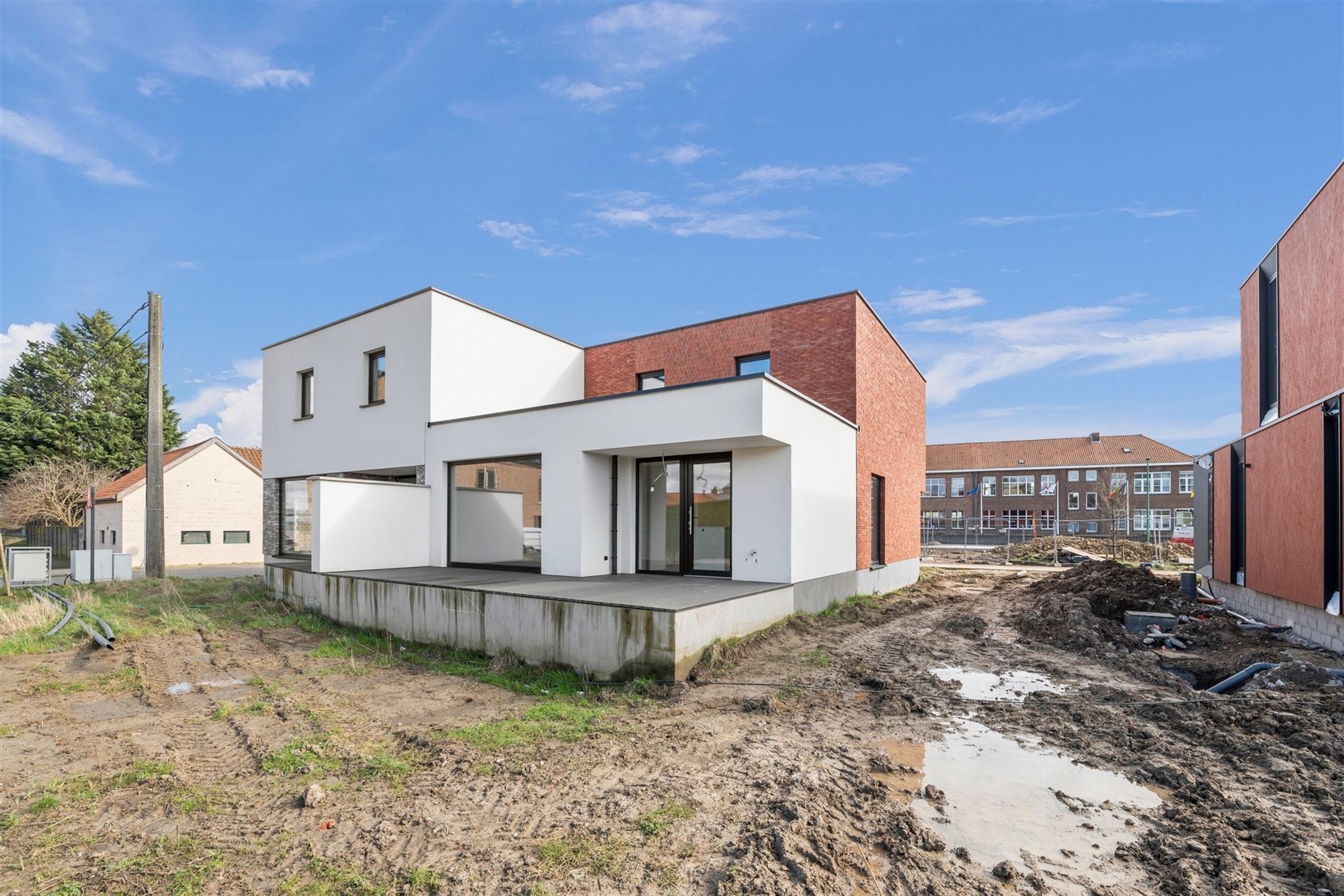 KNAPPE NIEUWBOUWWONING IN MODERNE STIJL IN HET LANDELIJKE GINGELOM  foto 28