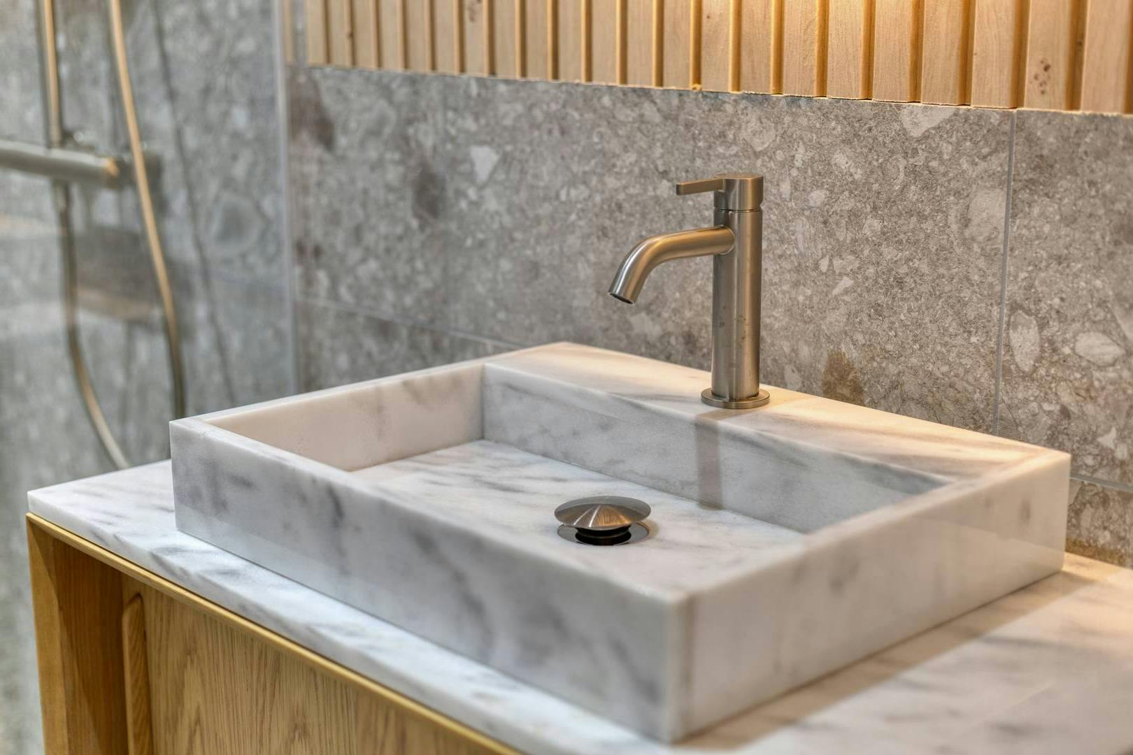 Gerenoveerd gelijkvloers appartement met twee slaapkamers foto 9