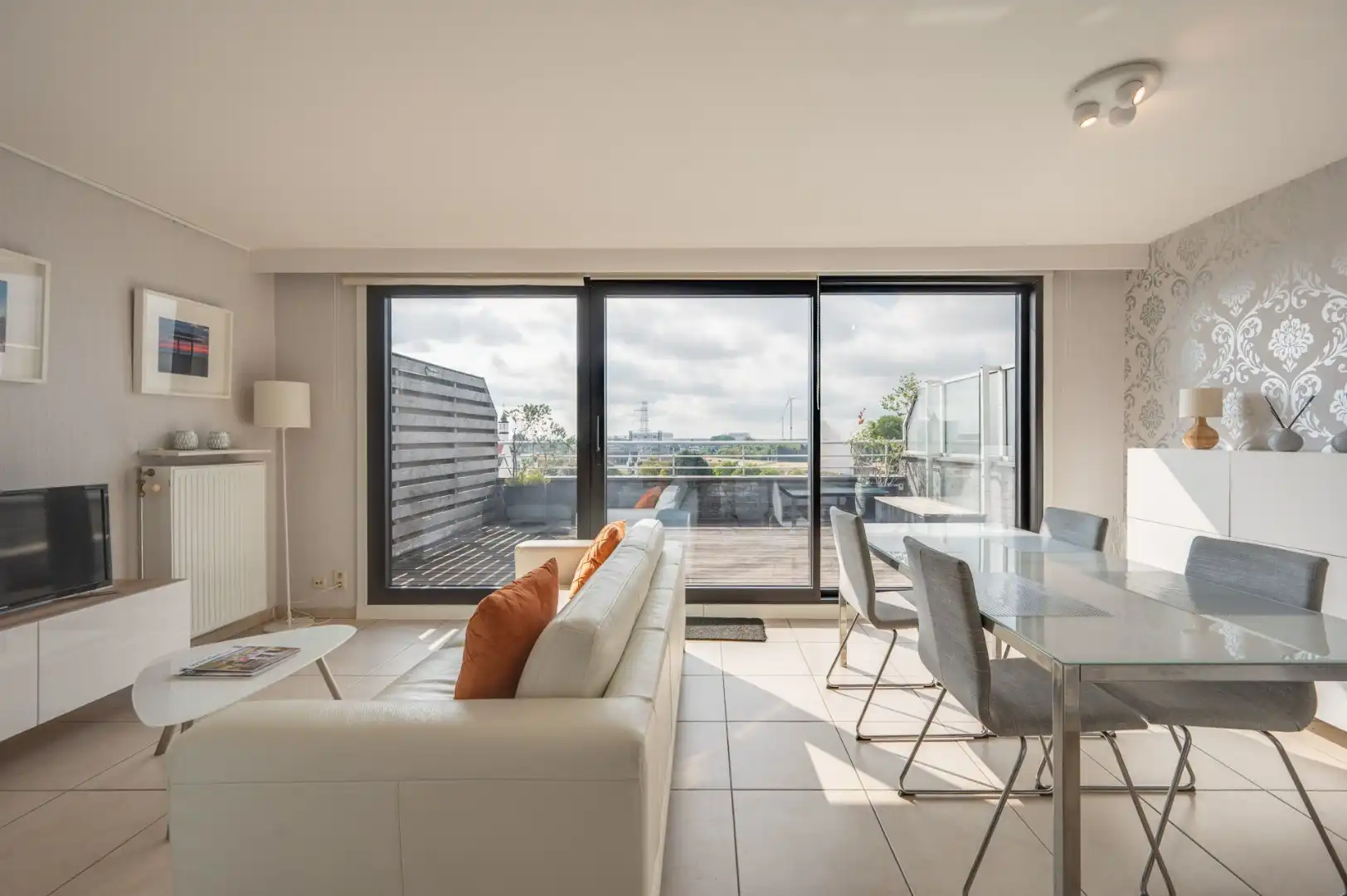 Instapklaar appartement op wandelafstand van zee foto 11