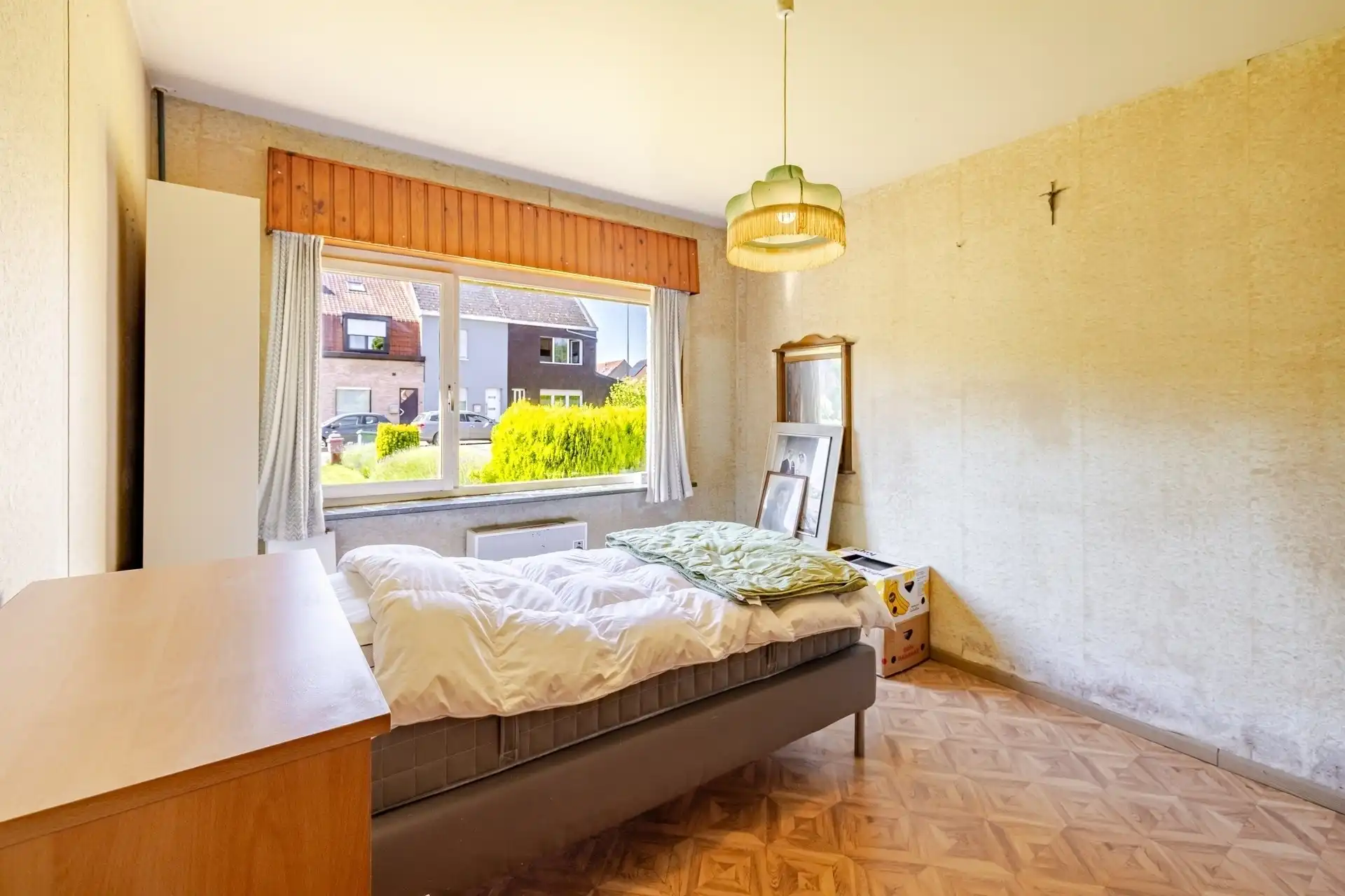 Interessante te renoveren bungalow in Massemen met groenzichten  foto 16