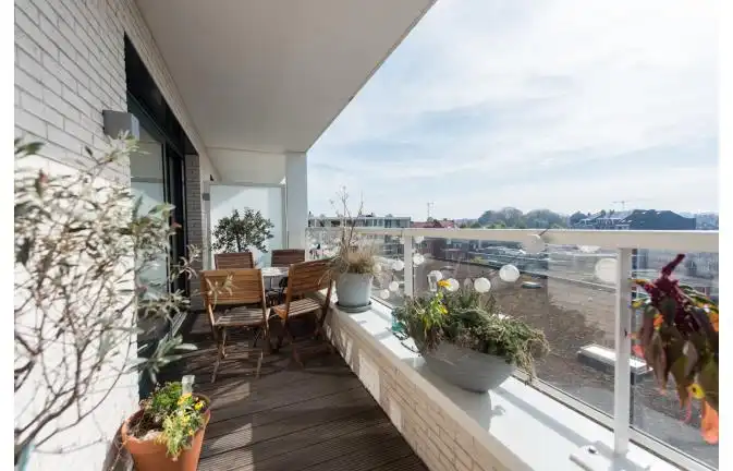 Recent app in centrum Hasselt met terras van 14m2 foto 13
