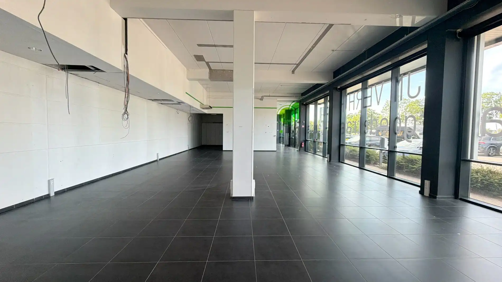 Recente kantoorruimte te huur op zichtlocatie langs N16 in Bornem foto 12
