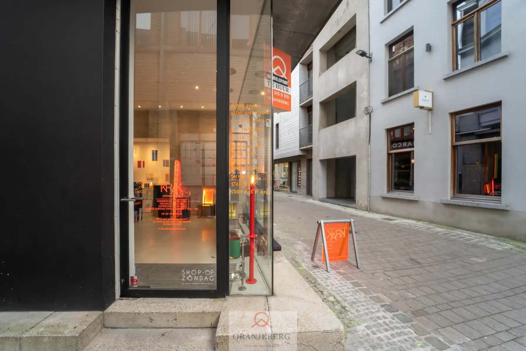 Handelshoekpand Te Huur in gezellig zijstraatje van de Mageleinstraat foto 6