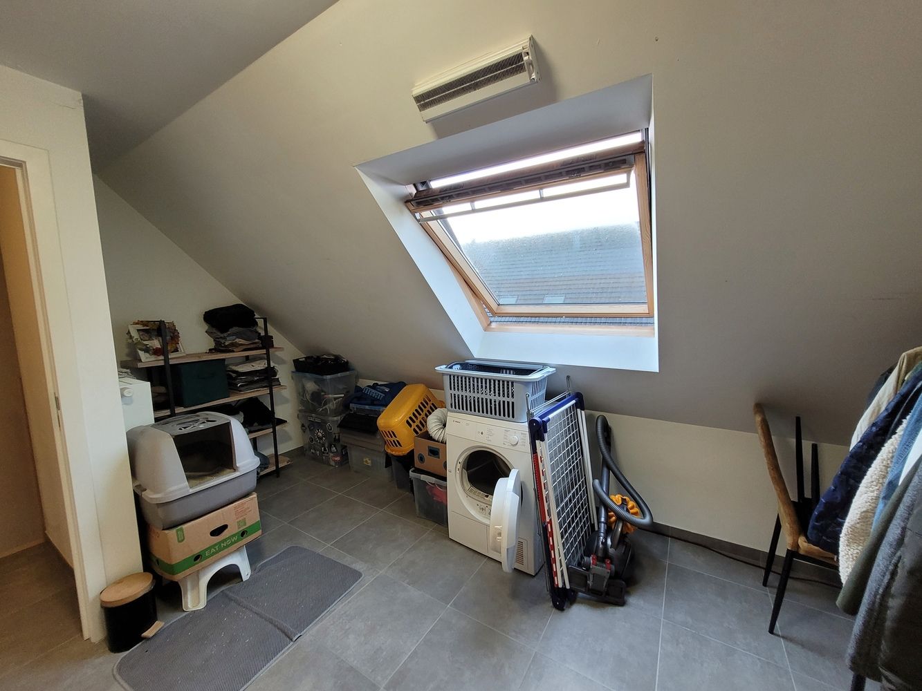 Instapklaar 3 slaapkamer duplex appartement in het hartje van Aalter foto 15