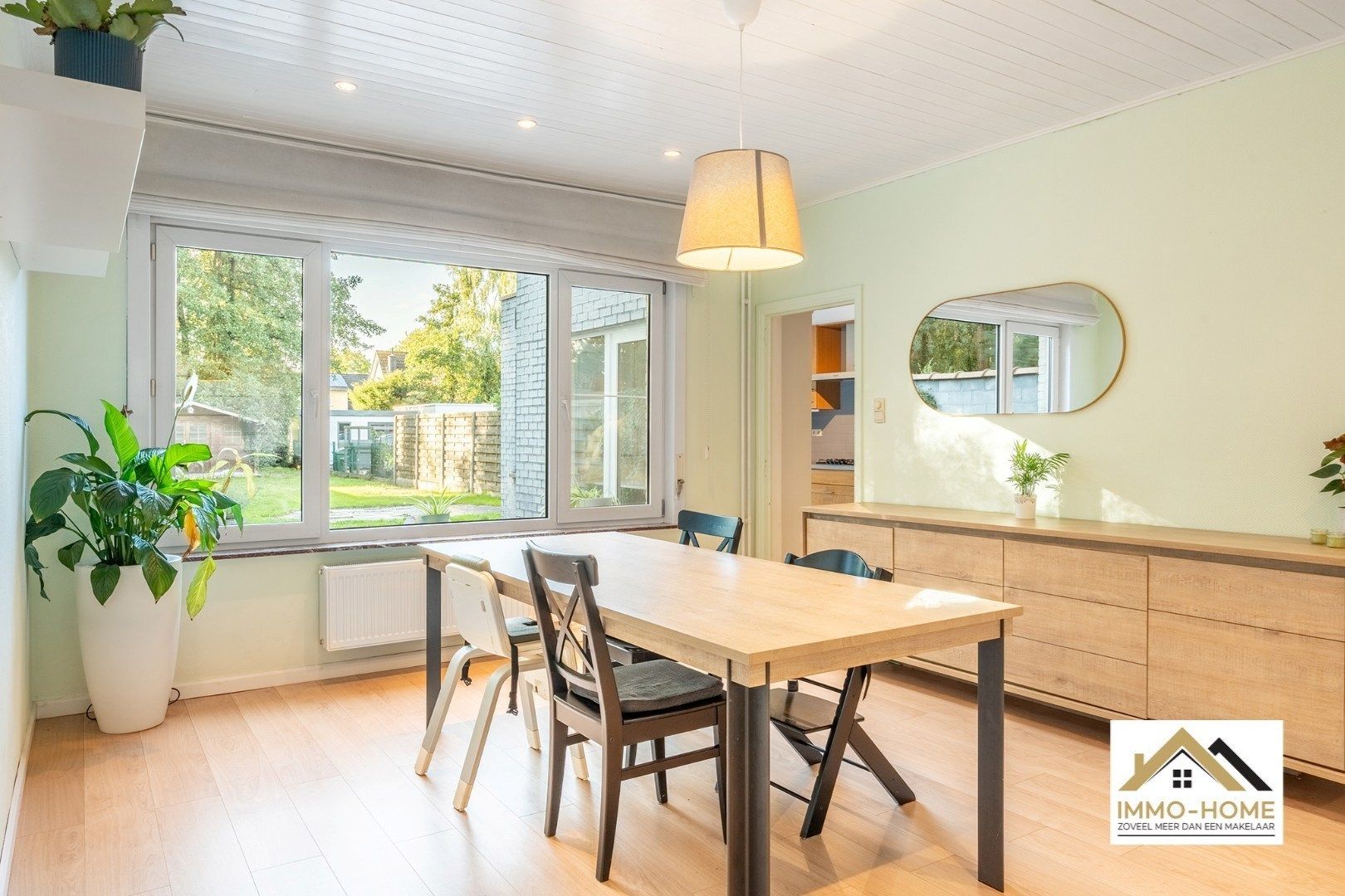 CHARMANTE WONING IN RUSTIGE, GROENE OMGEVING TE ZELZATE foto 2