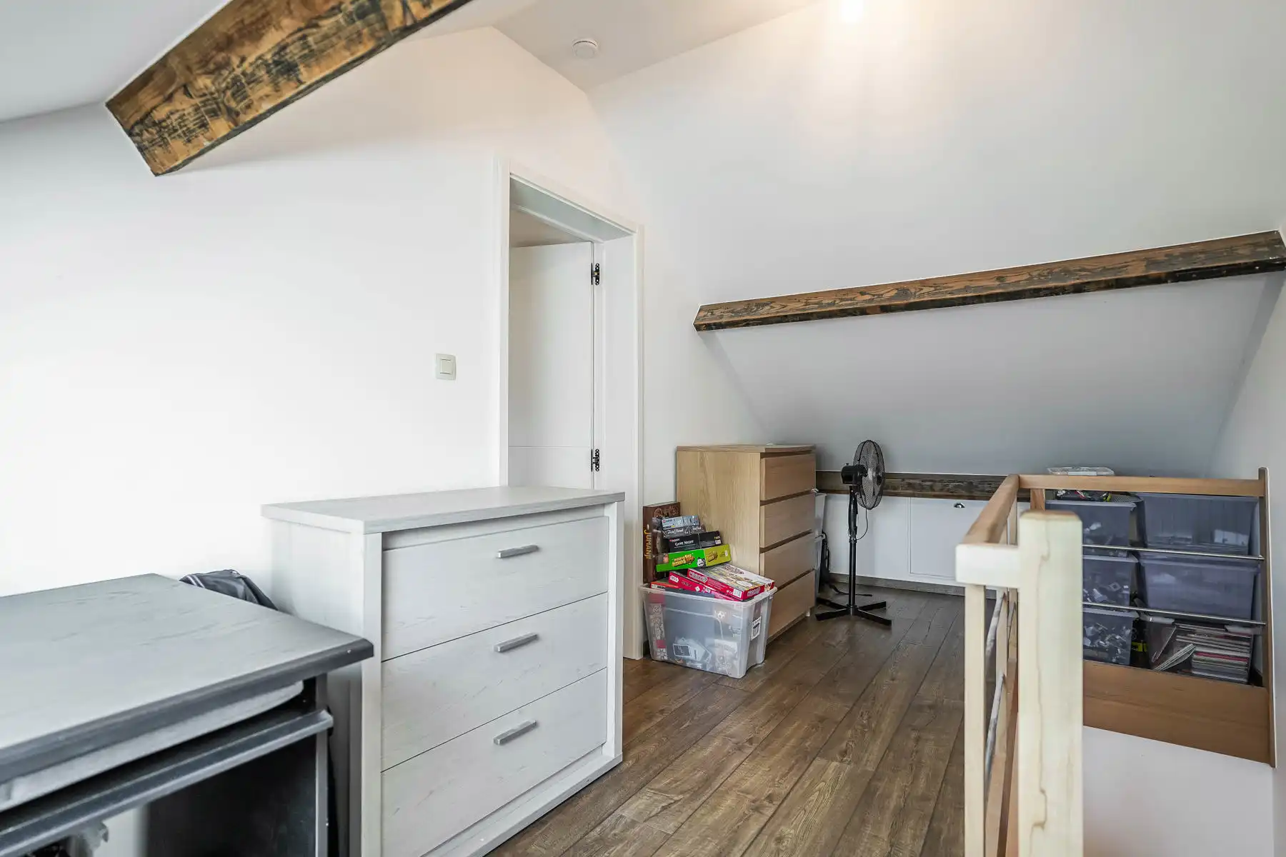 Mooi gerenoveerde & instapklare 3-gevel woning te Londerzeel foto 23