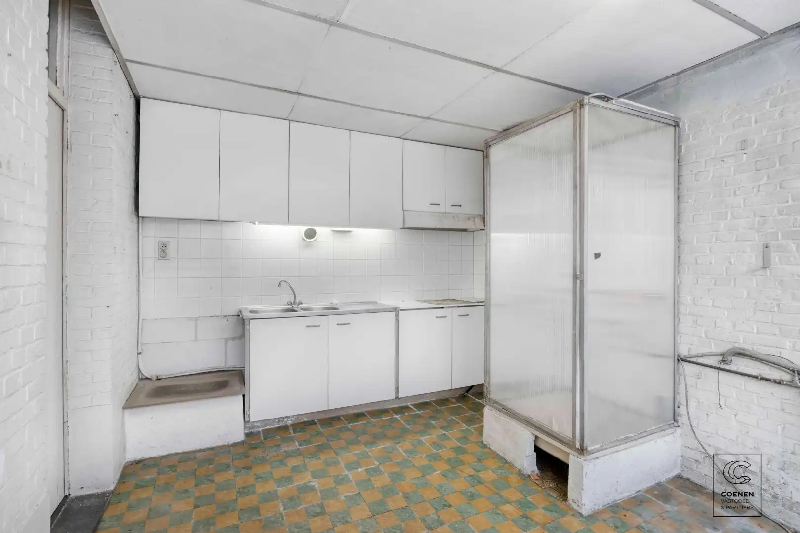 Volledig te renoveren woning met potentieel op een schitterende ligging te Brasschaat foto 8