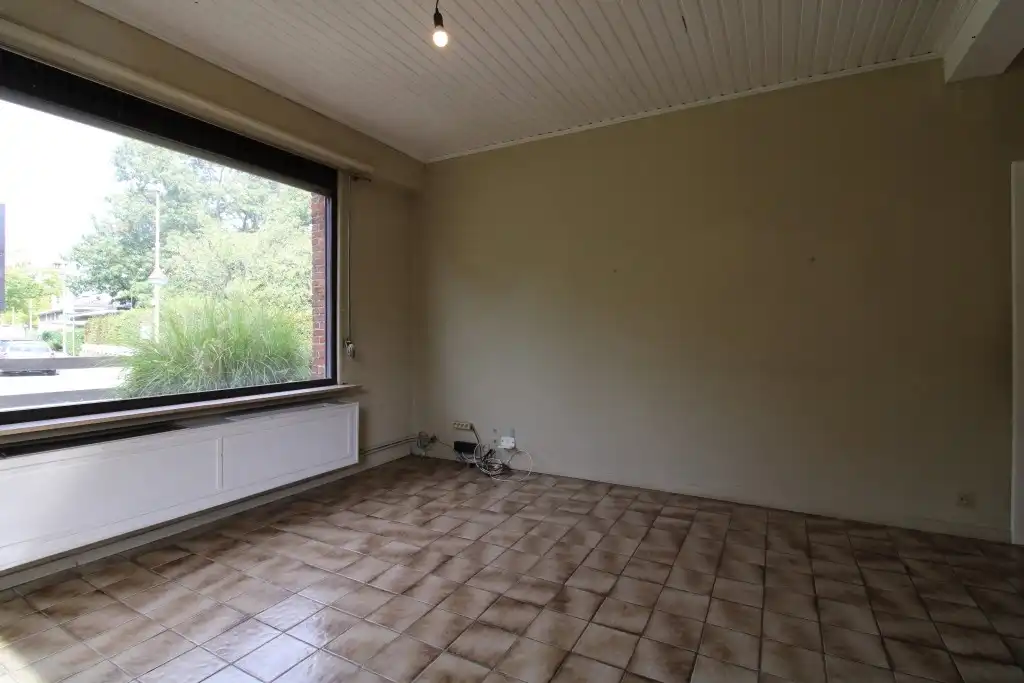 Zeer mooie halfopen woning met garage op gunstige ligging foto 20