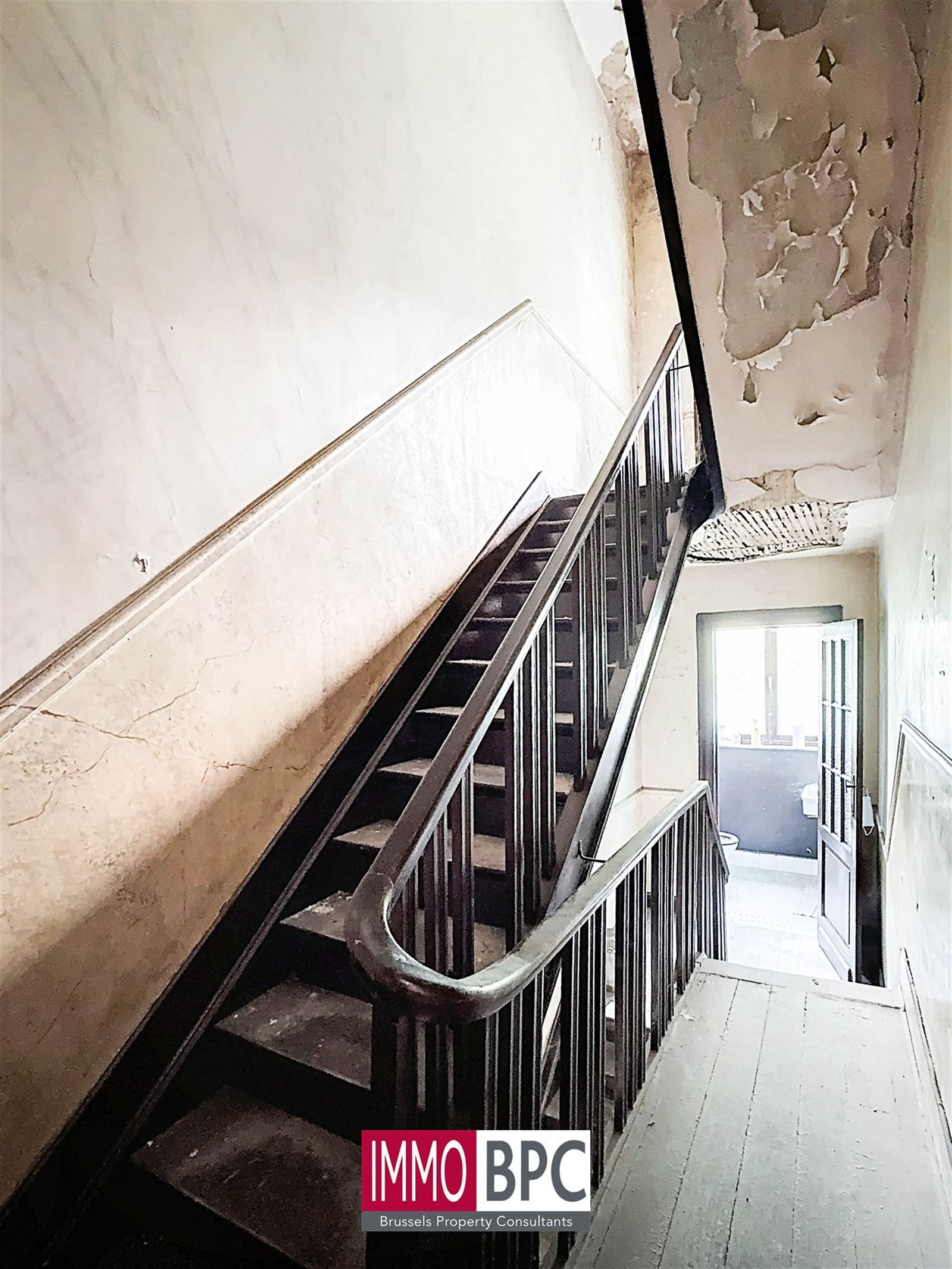 Prachtig herenhuis te renoveren  4 slaapkamers    Anderlecht foto 13