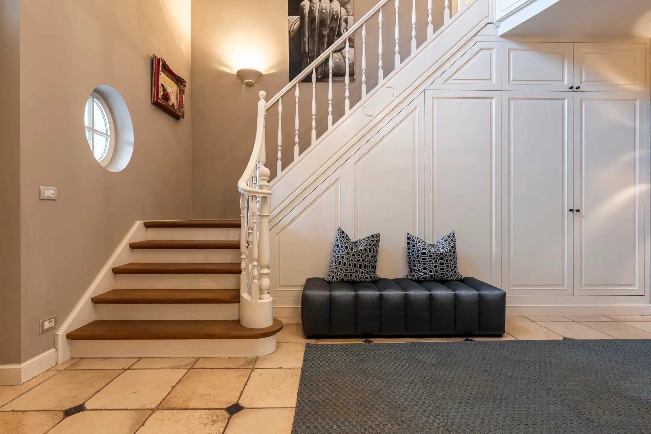 Rietgedekte villa op 2.000 m² met zwembad foto 12