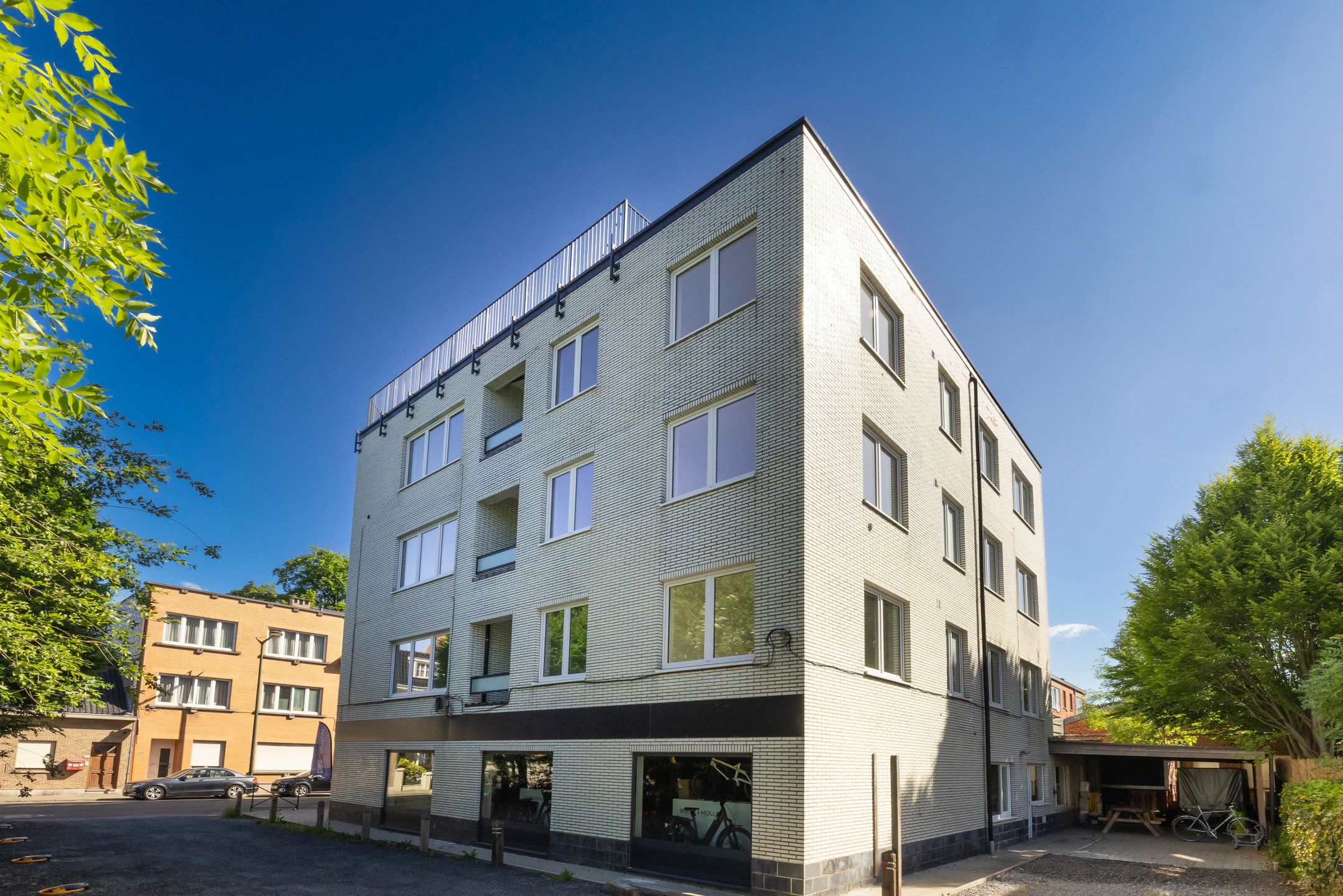 Volledig gerenoveerd appartement - EPC: B- foto 11