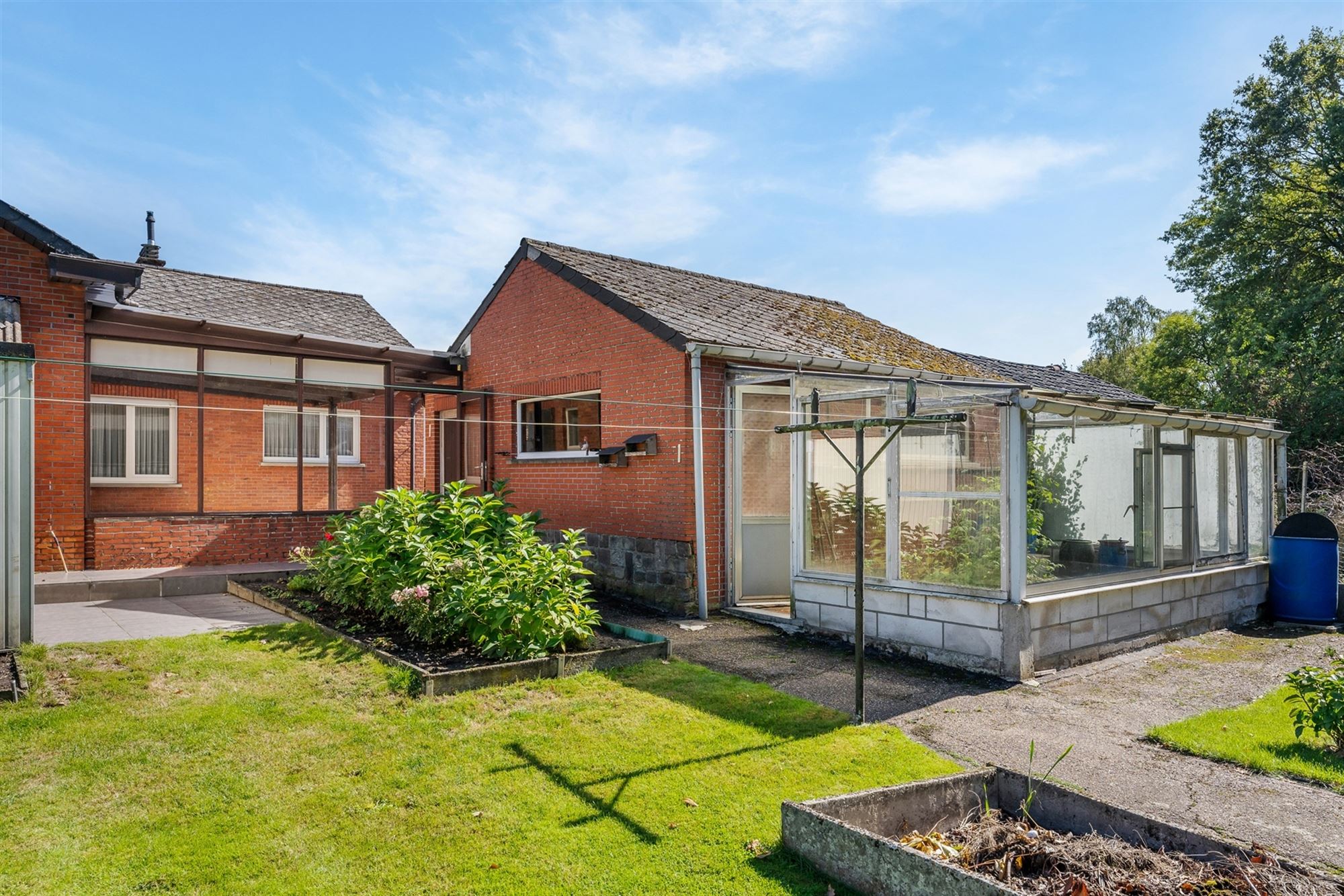 GOED ONDERHOUDEN GELIJKVLOERSE WONING MET 3 SLAAPKAMERS RUSTIG GELEGEN TE STAL foto 29