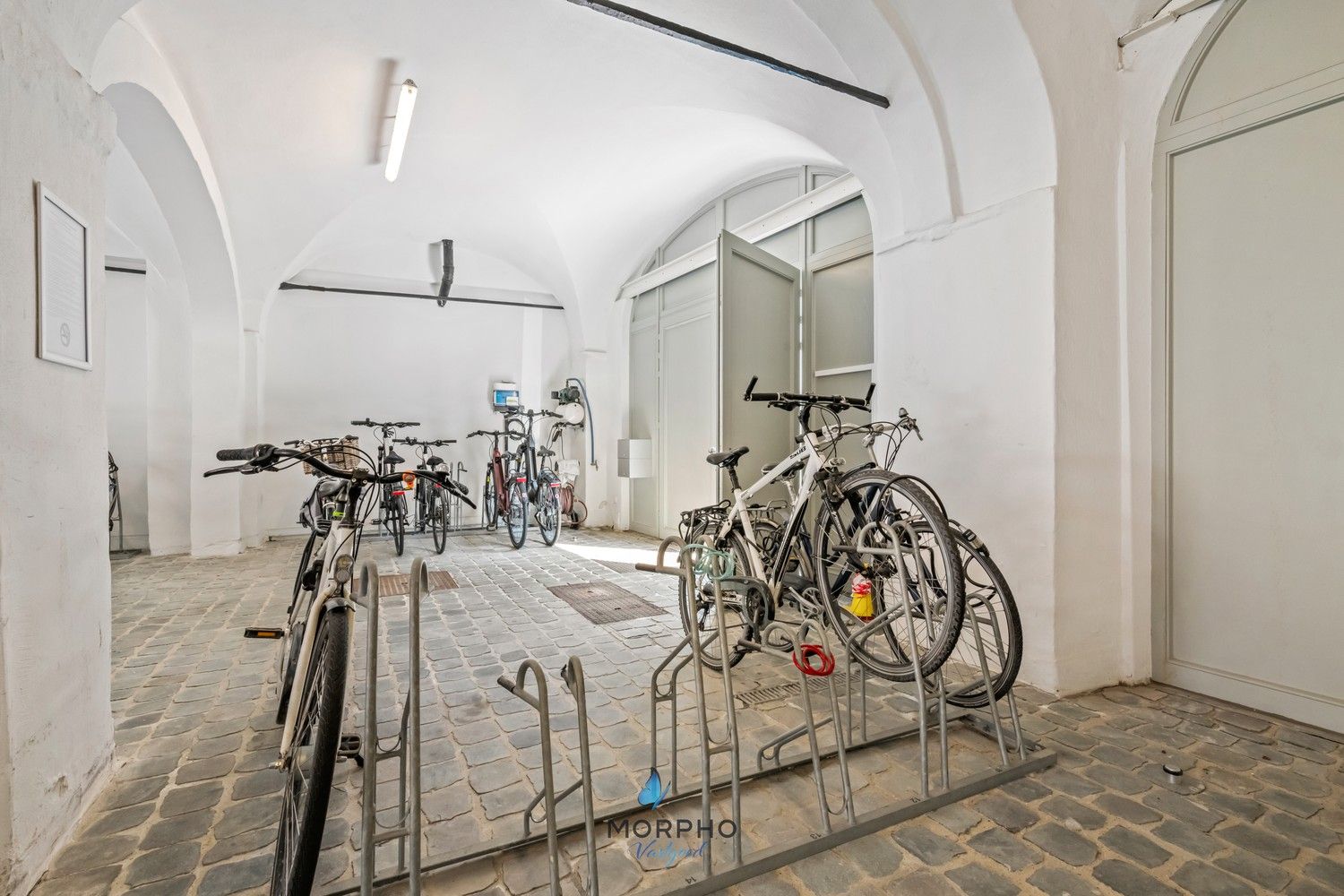 High-end triplexappartement in hartje Brugge – Licht, luxe en leefcomfort in residentie Augustijnenhof foto 24