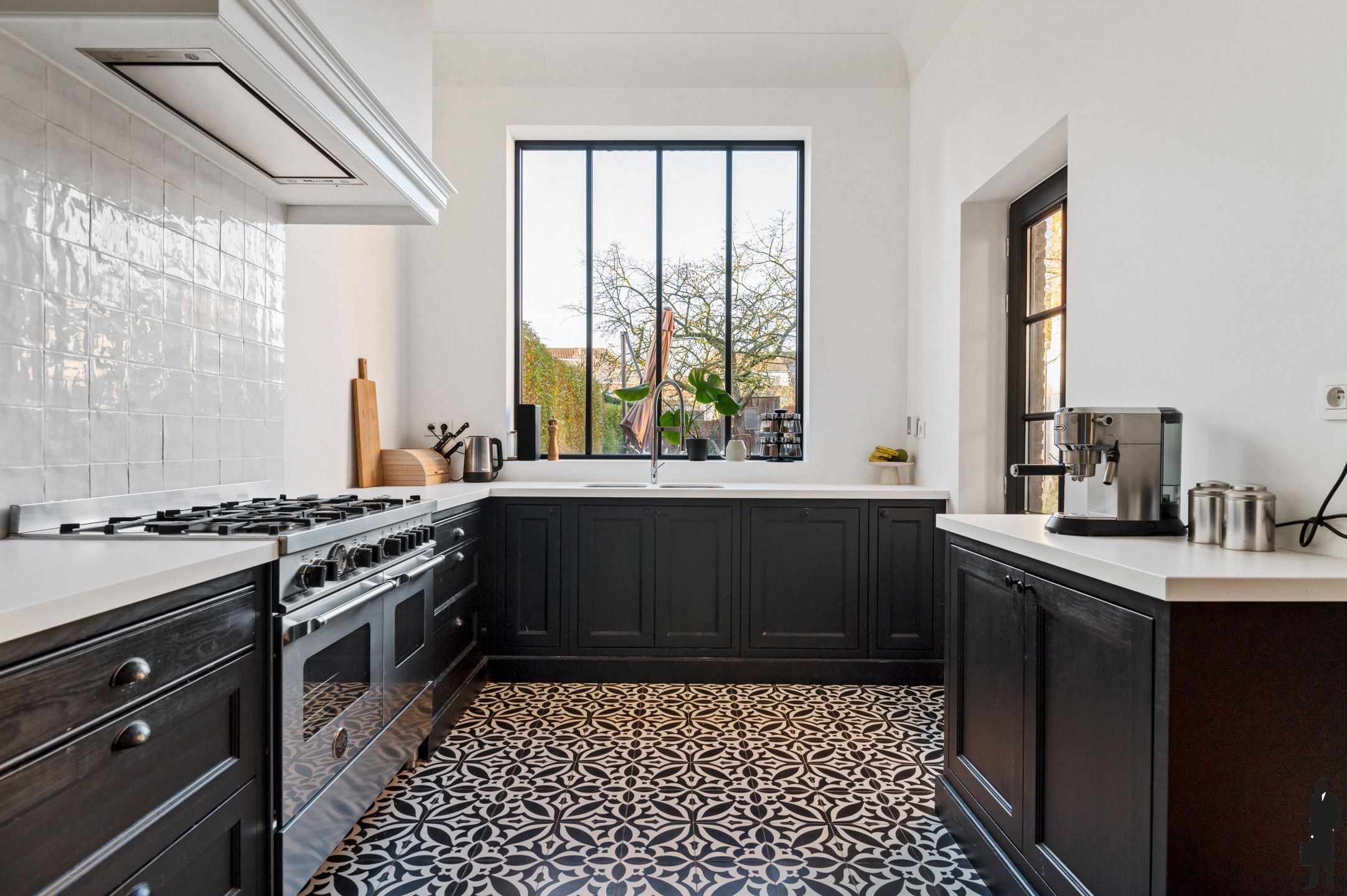 Gerenoveerde herenwoning met 3 slpks, 2 badks en ZW tuin foto 15