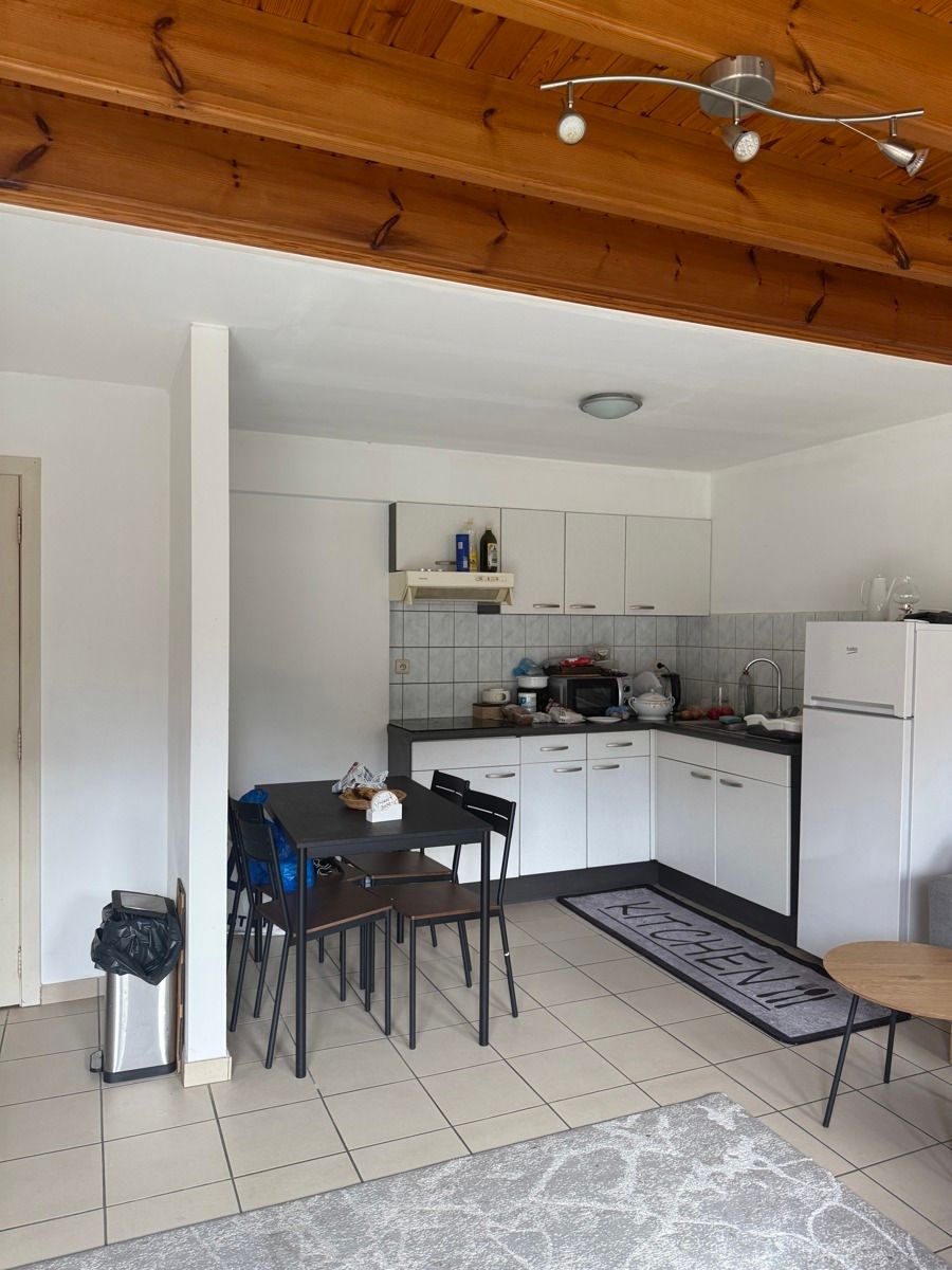 Verzorgd duplexappartement op wandelafstand van Genk foto 3