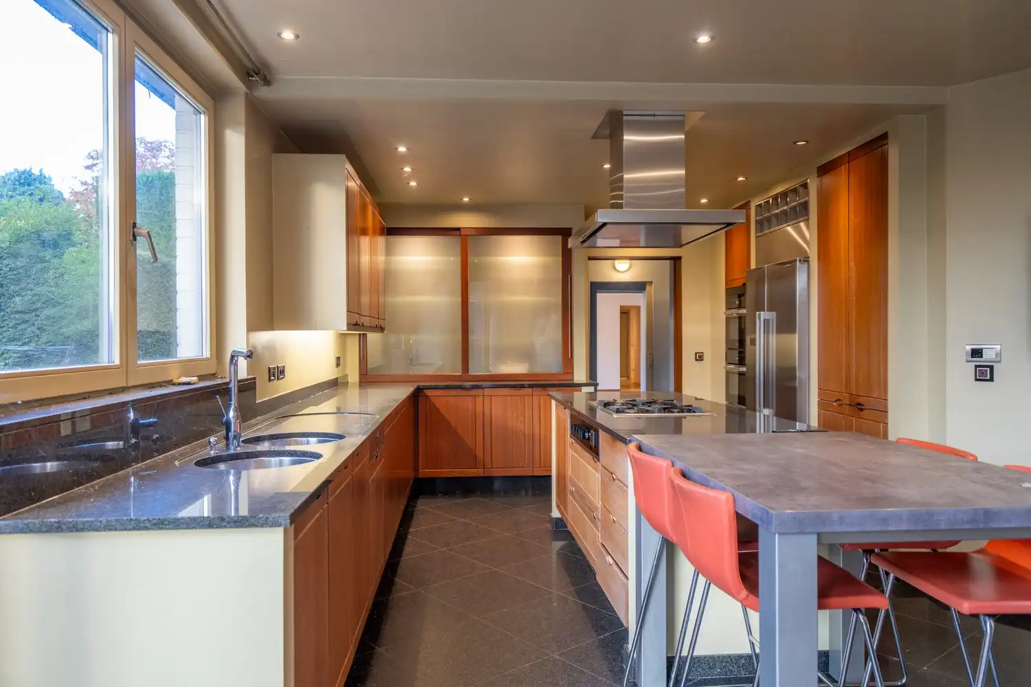 Wat een pand in Kuurne! foto 5