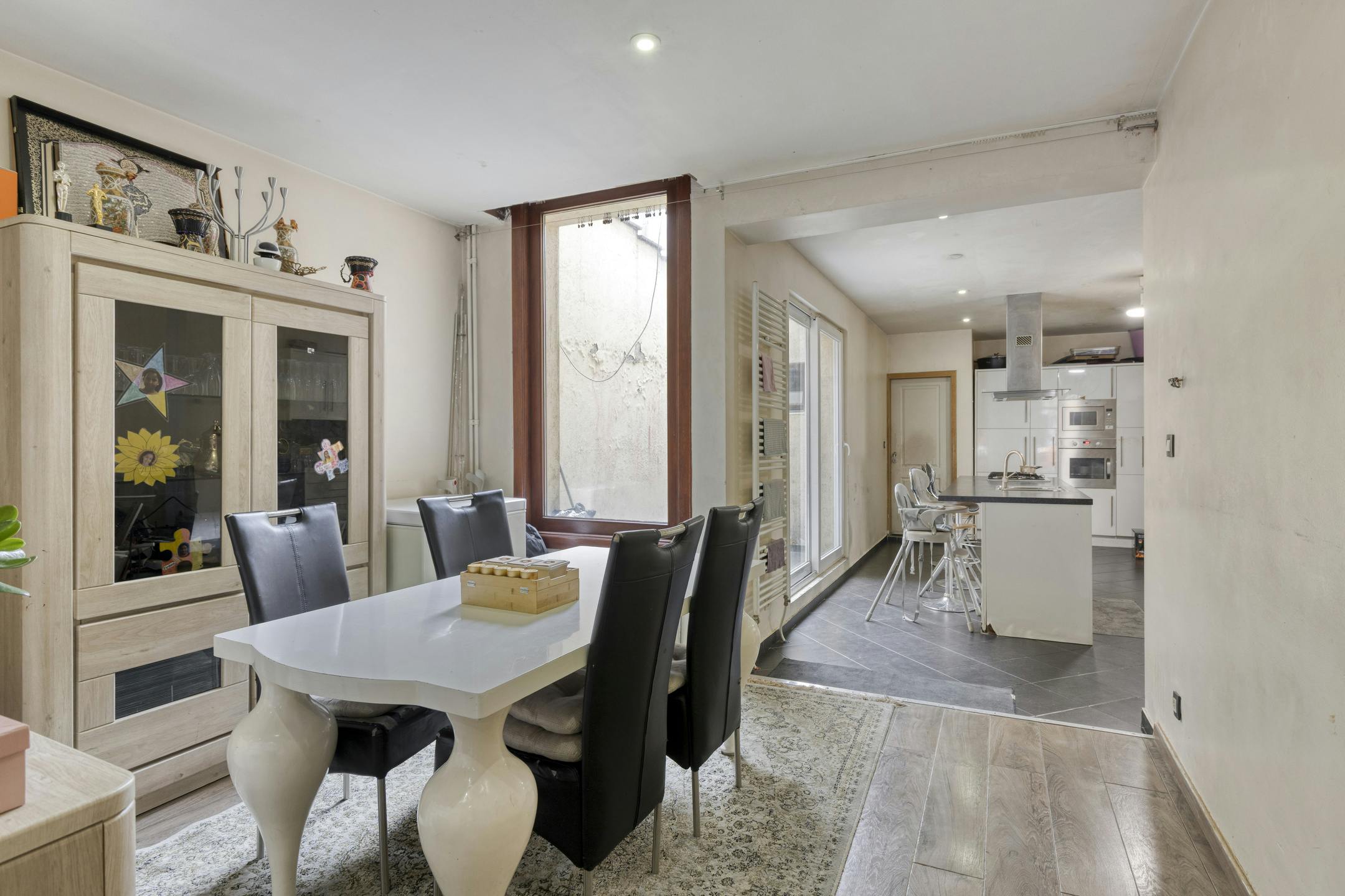 Huis met 6 slaapkamers te koop in Deurne!  foto 6