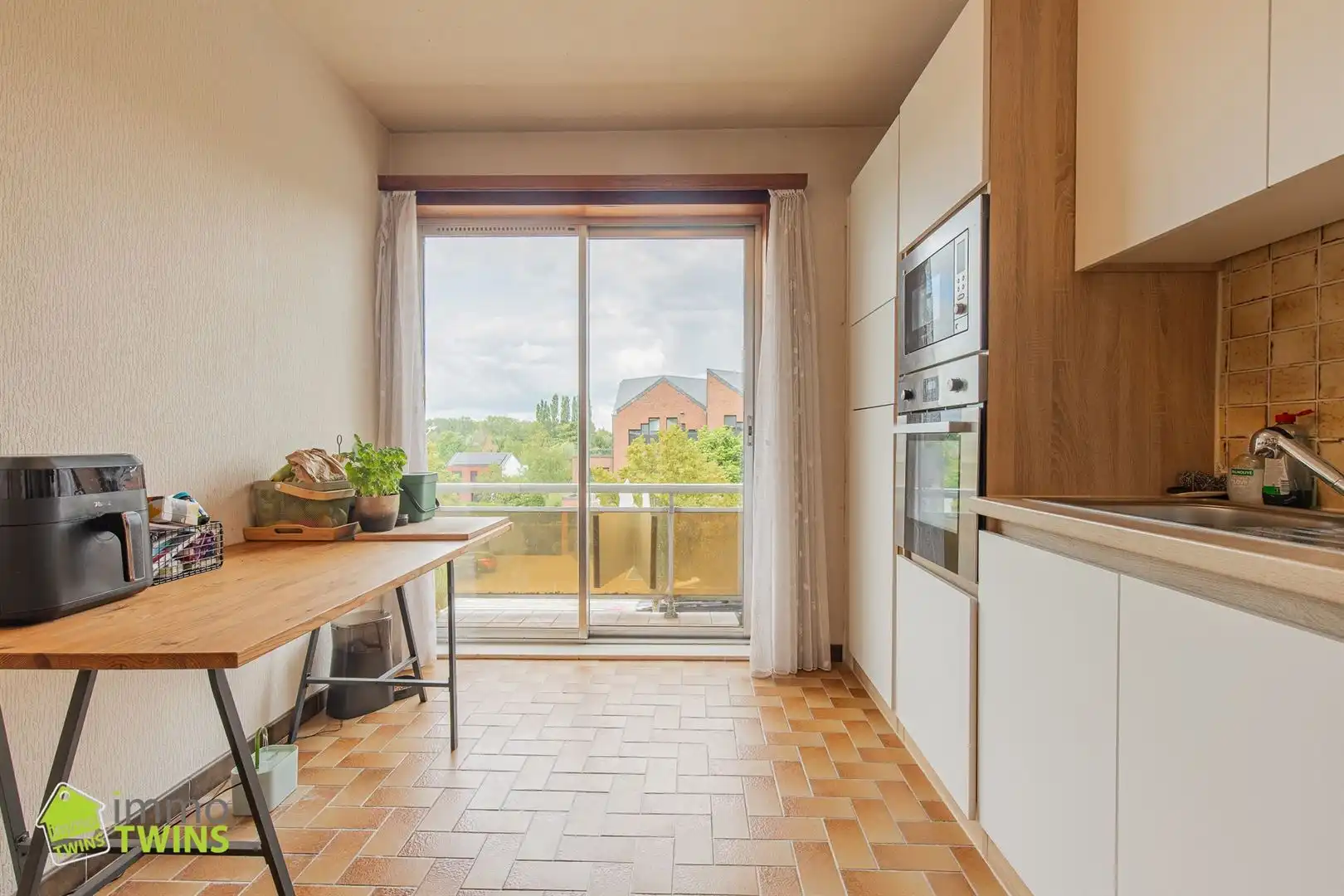 Ruim en instapklaar appartement (105 m²) met garage nabij het centrum van Dendermonde foto 10