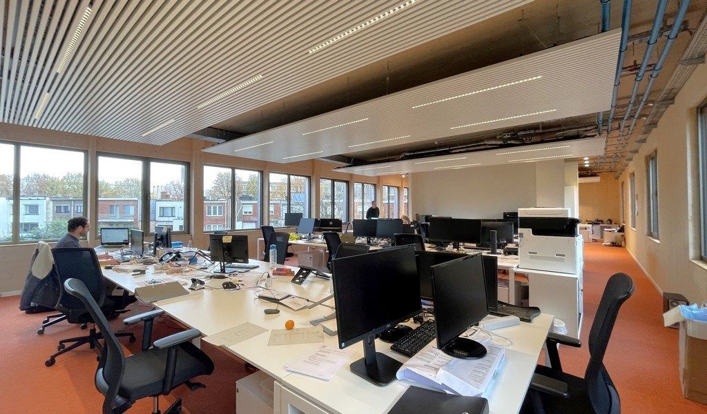 Volledig ingericht nieuwbouw kantoor te huur in Wilrijk foto 3