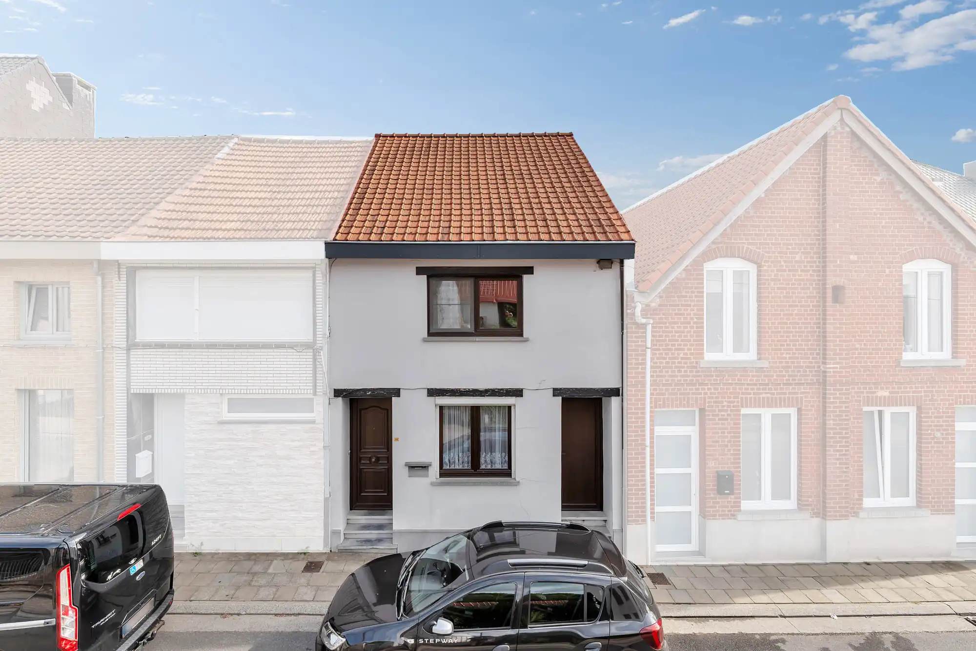 Hoofdfoto van de publicatie: Goed onderhouden ruime rijwoning met tuin