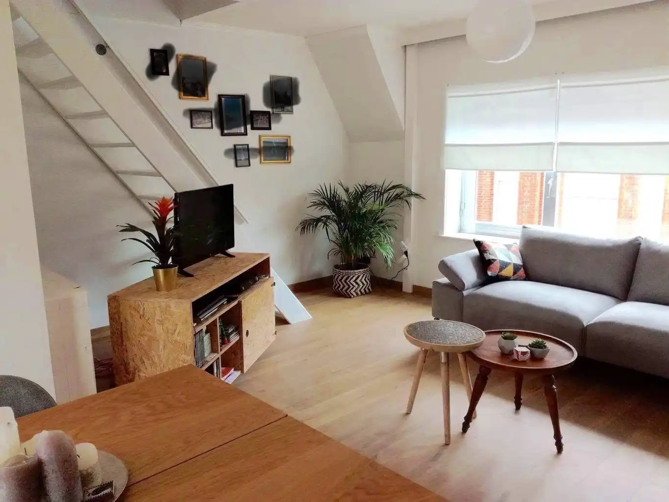 Duplex appartement met 2 slpks, berging en terras foto {{pictureIndex}}