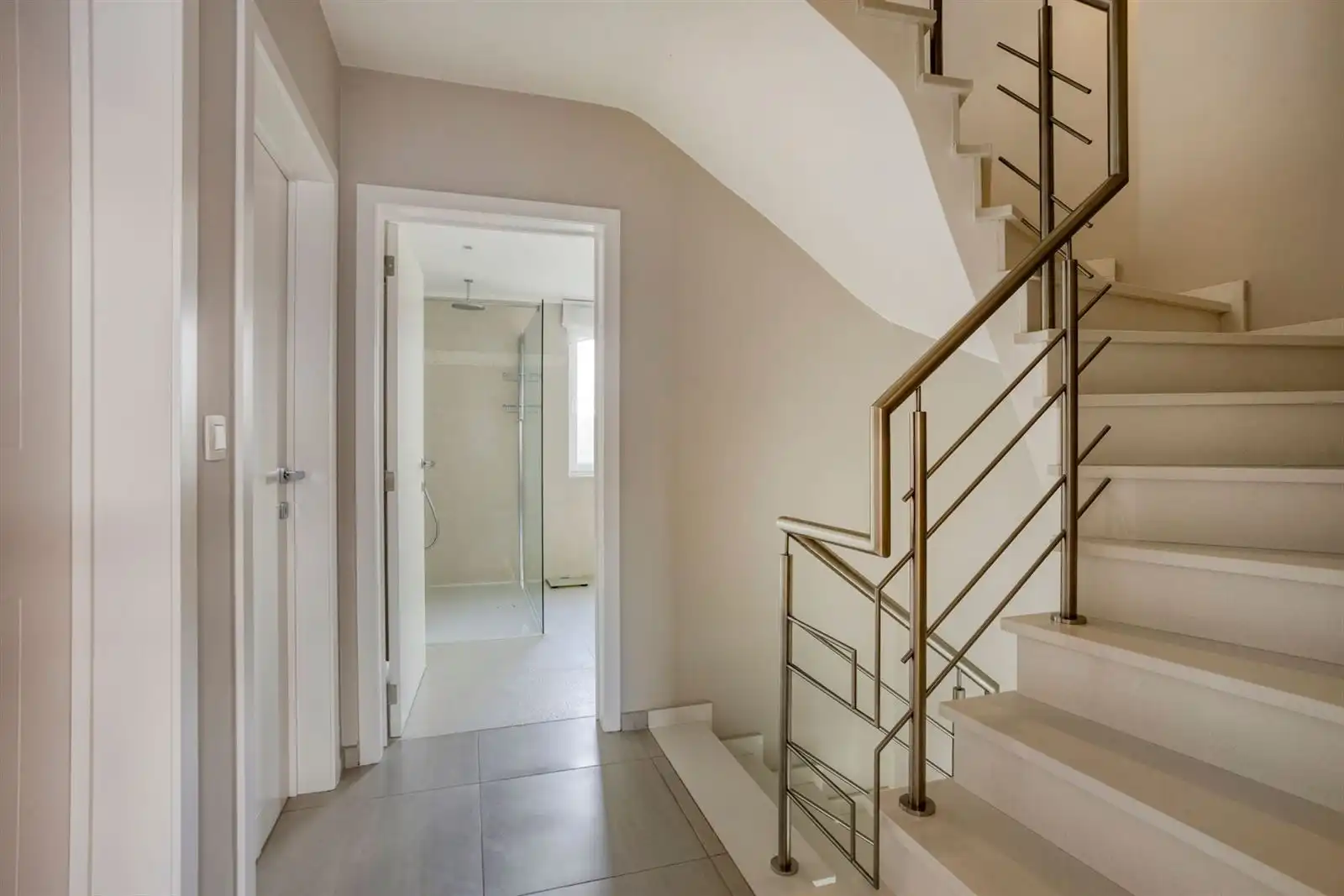 Zeer goede driegevel te koop in Groot-Bijgaarden foto 18