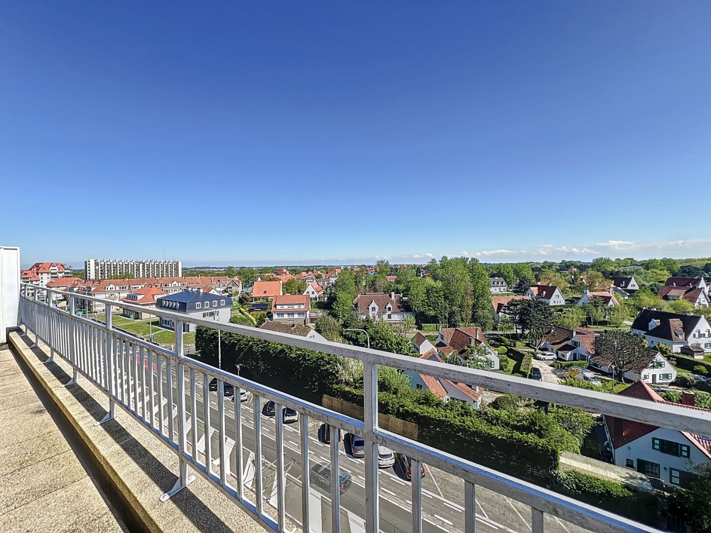 Penthouse met panoramisch uitzicht te Nieuwpoort foto 4