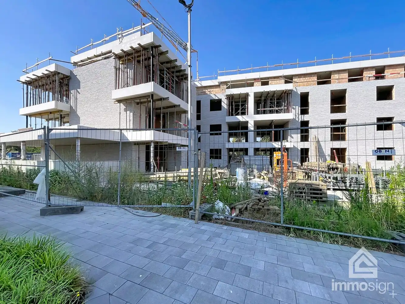 28 luxueuze doorzonappartementen gelegen aan de jachthaven te Bocholt foto 4