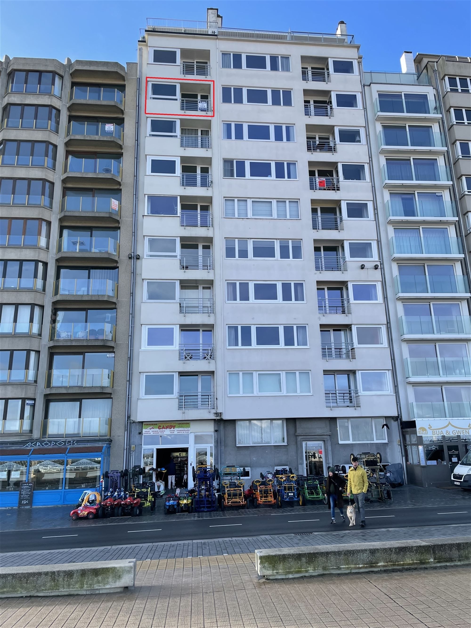 Appartement met 2 slaapkamers op de zeedijk foto 1