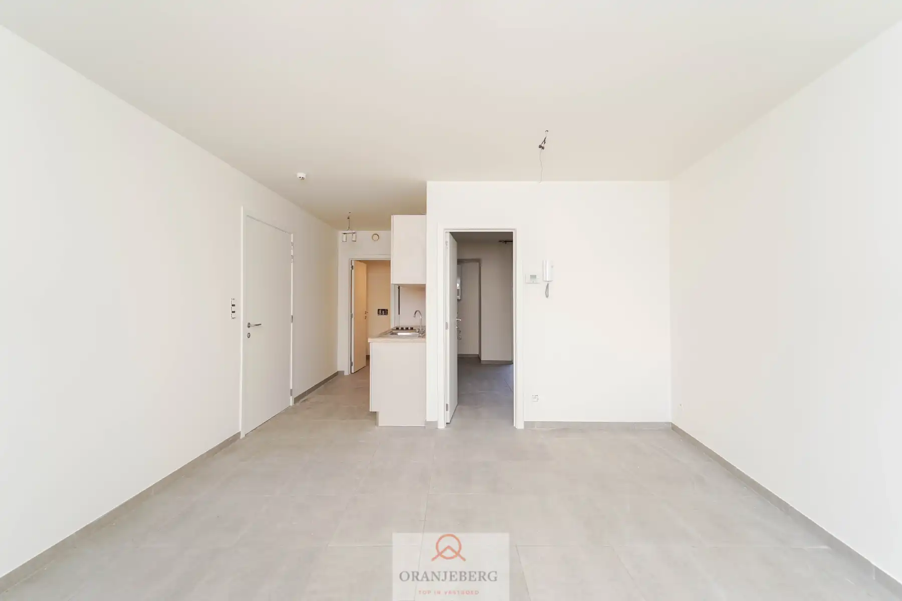 Appartement te huur foto {{pictureIndex}}