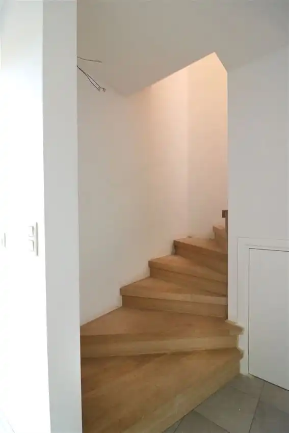 Bosrijk gelegen, vrijstaande woning met 2 slaapkamers foto 15