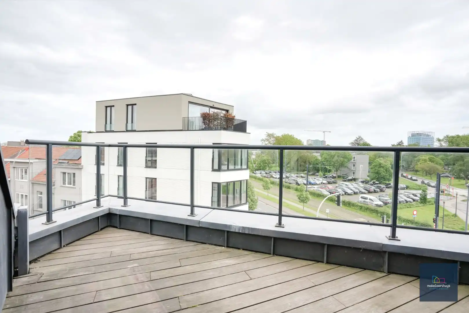 Schitterende duplex met 2 slpk en terras + fietsenberging foto 13