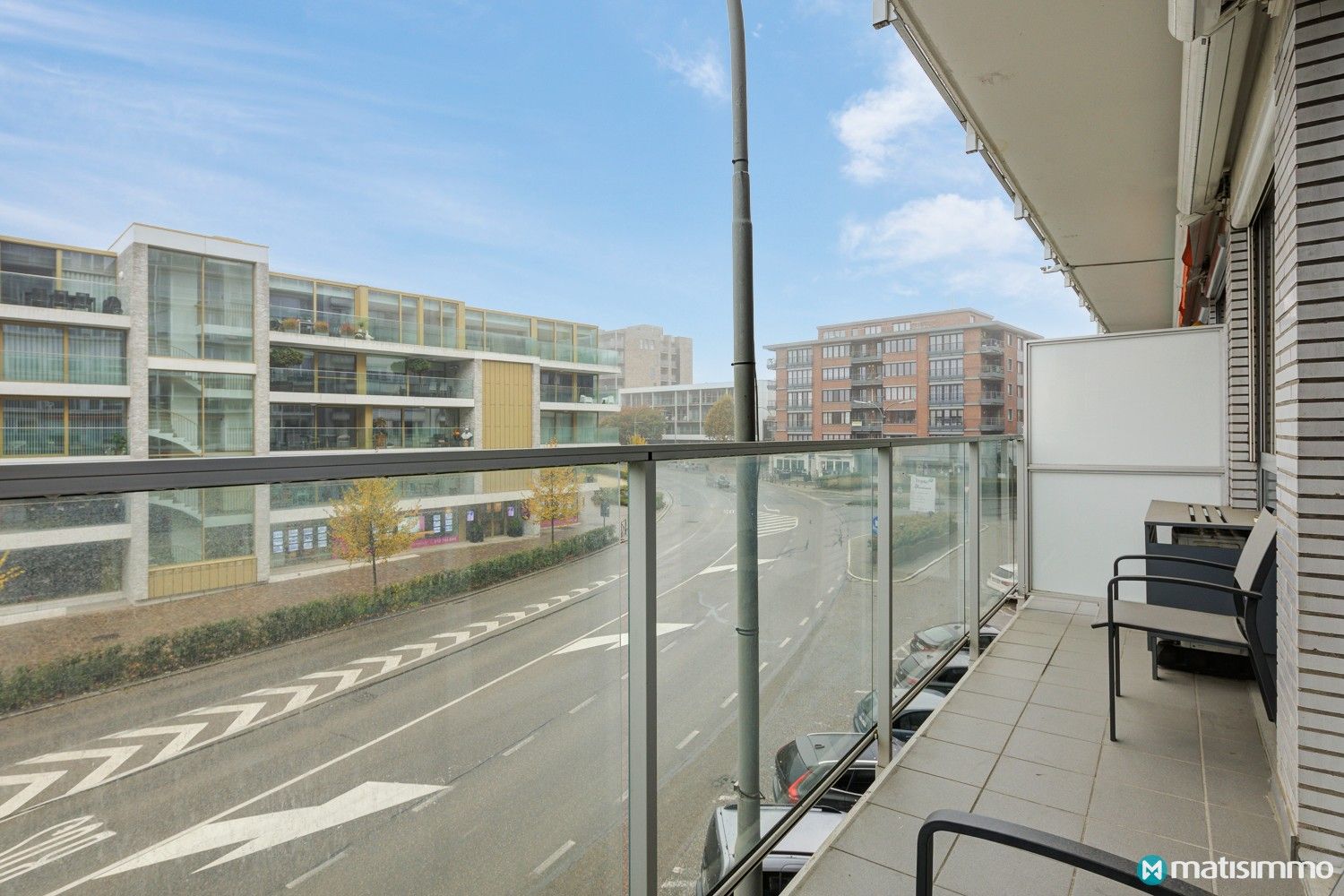 VOLLEDIG GERENOVEERD, INSTAPKLAAR APPARTEMENT MET 2 TERRASSEN, GARAGE EN KELDERBERGING NABIJ CENTRUM TONGEREN foto 21