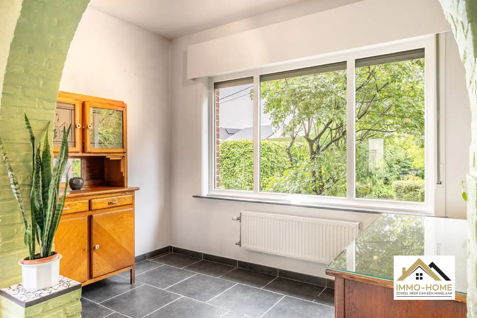 Instapklare woning met ruime tuin op topligging  foto 10