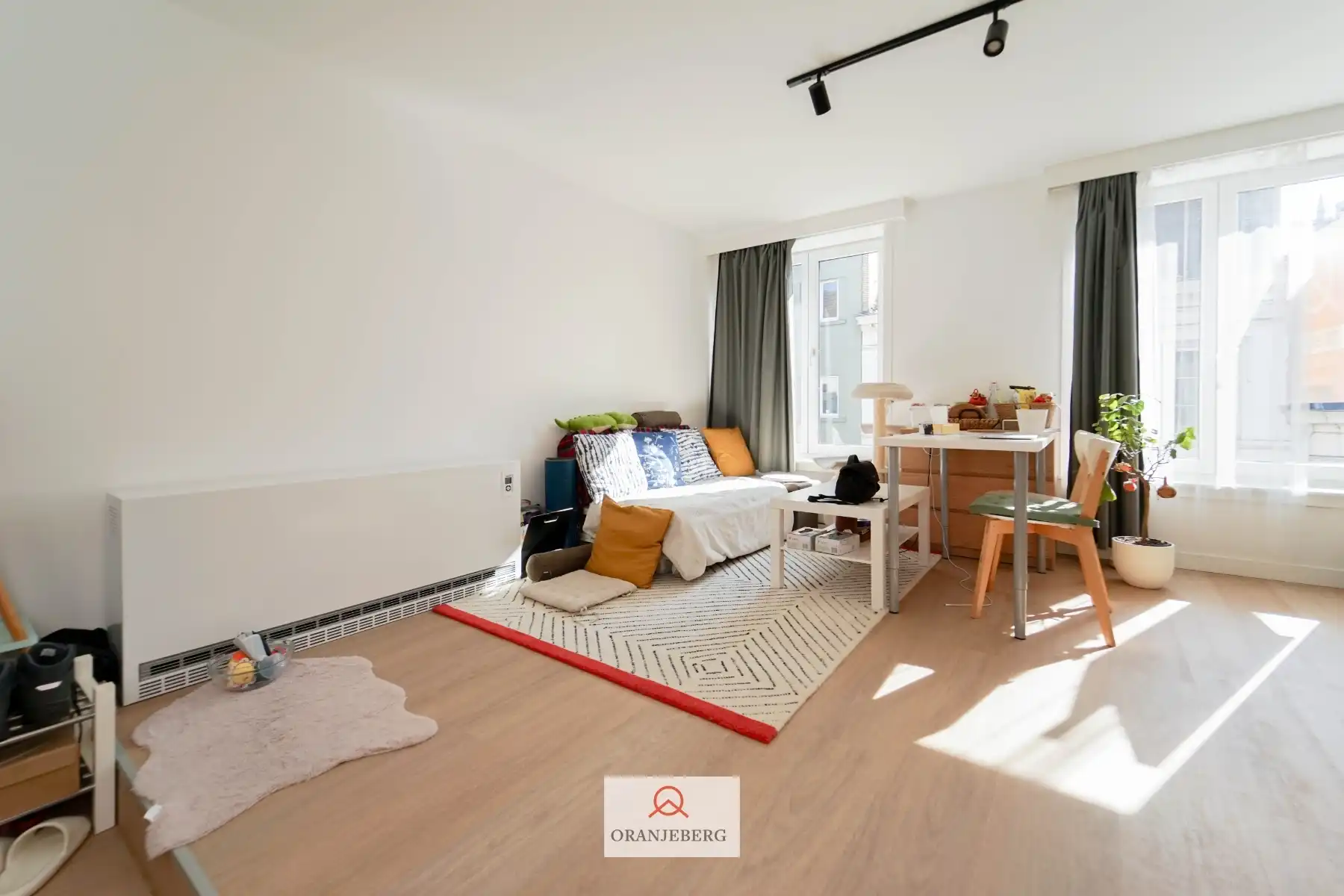 Gerenoveerde studio op zeer centrale ligging in hartje Gent foto {{pictureIndex}}