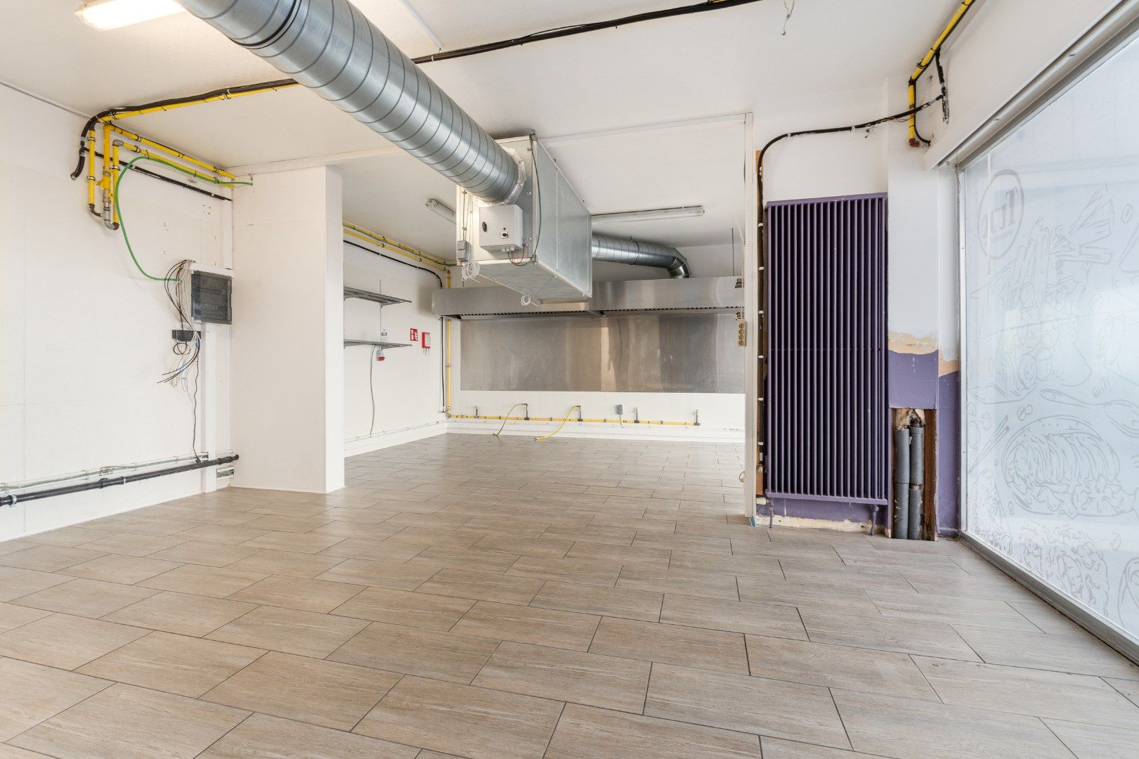 HANDELSPAND OP TOPLOCATIE foto 6