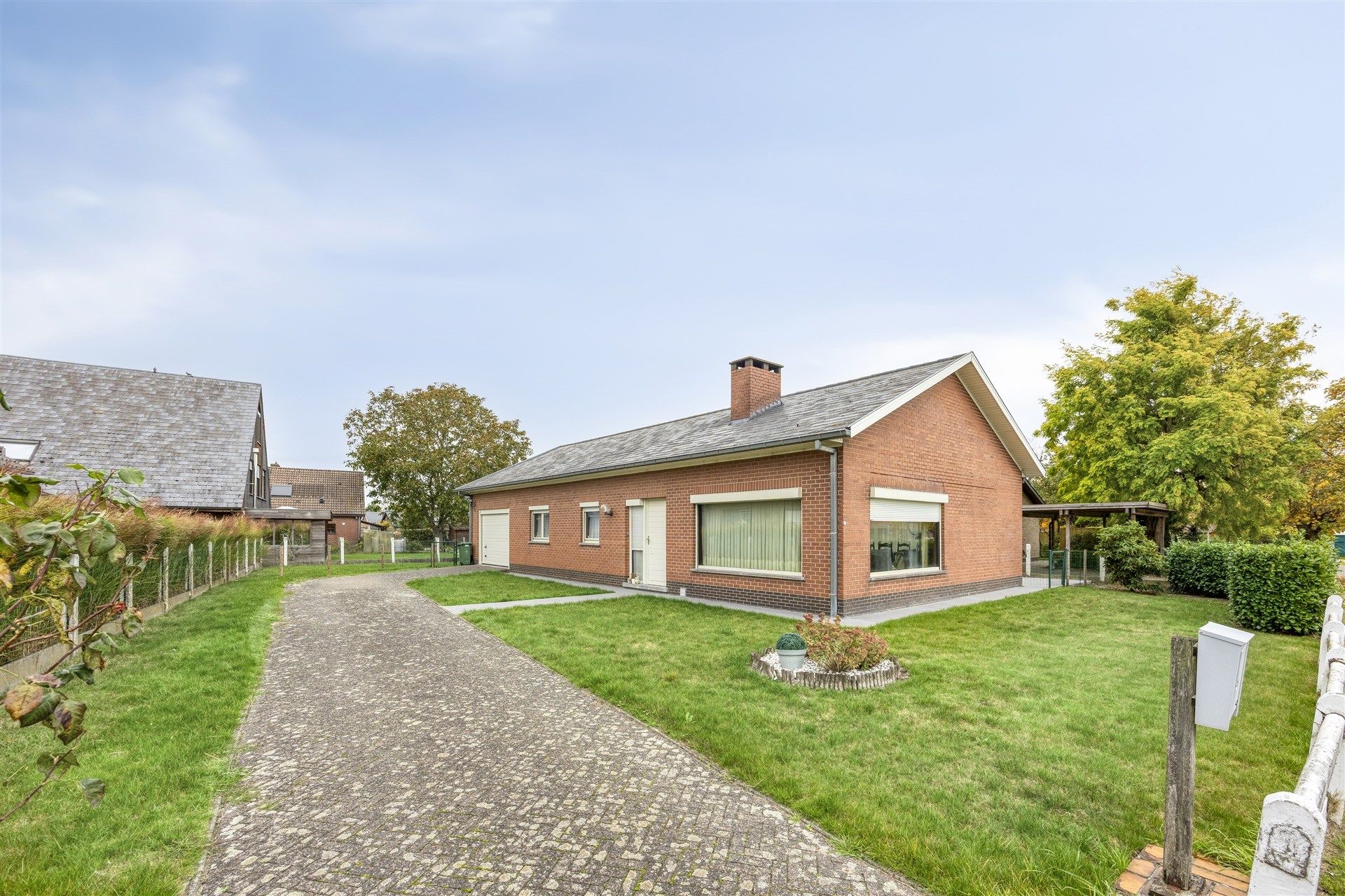 Charmante bungalow gelegen in Massemem (Wetteren) foto 2