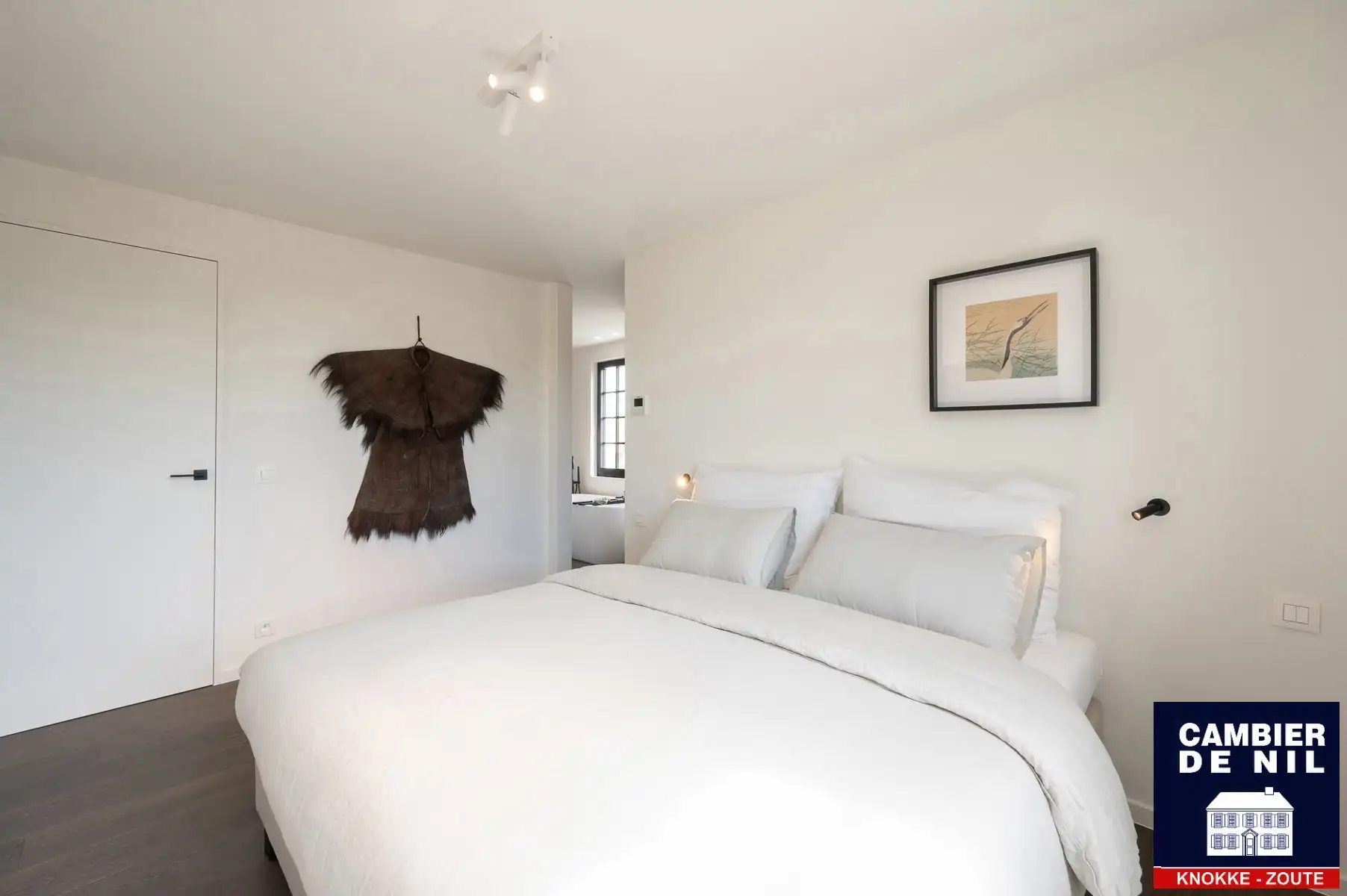 Ruime, volledig gerenoveerde villa aan de rand van het Zoute foto 28