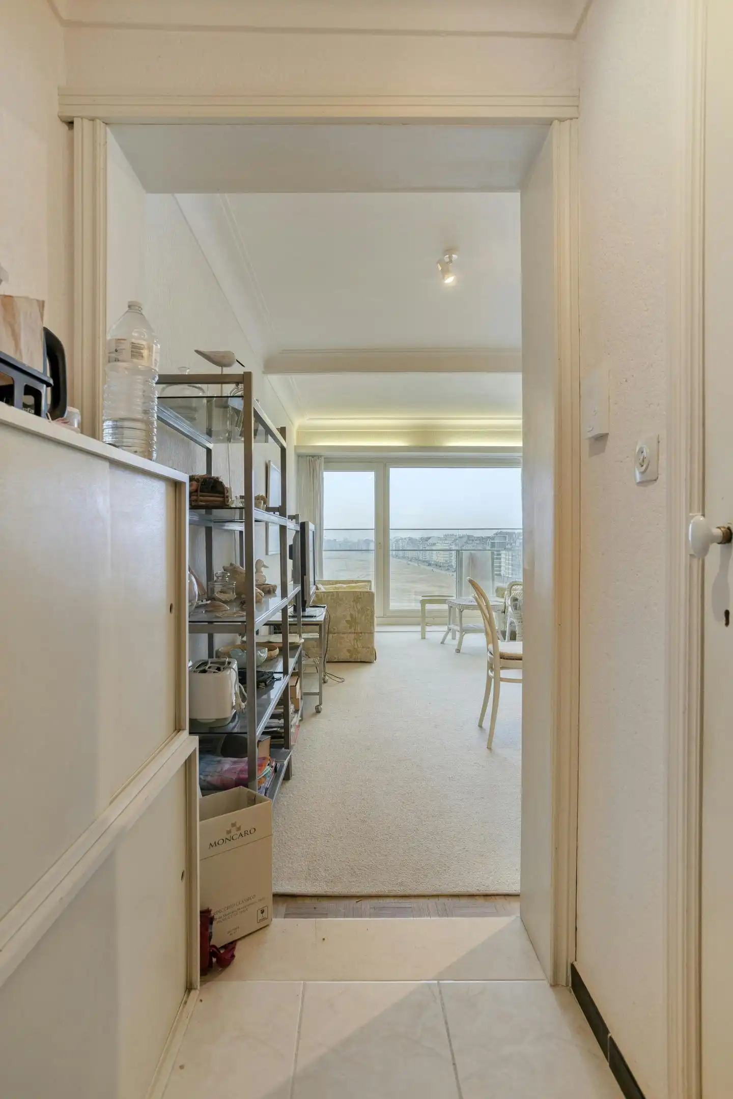 Te renoveren studio met uniek zeezicht te koop in Duinbergen foto 9