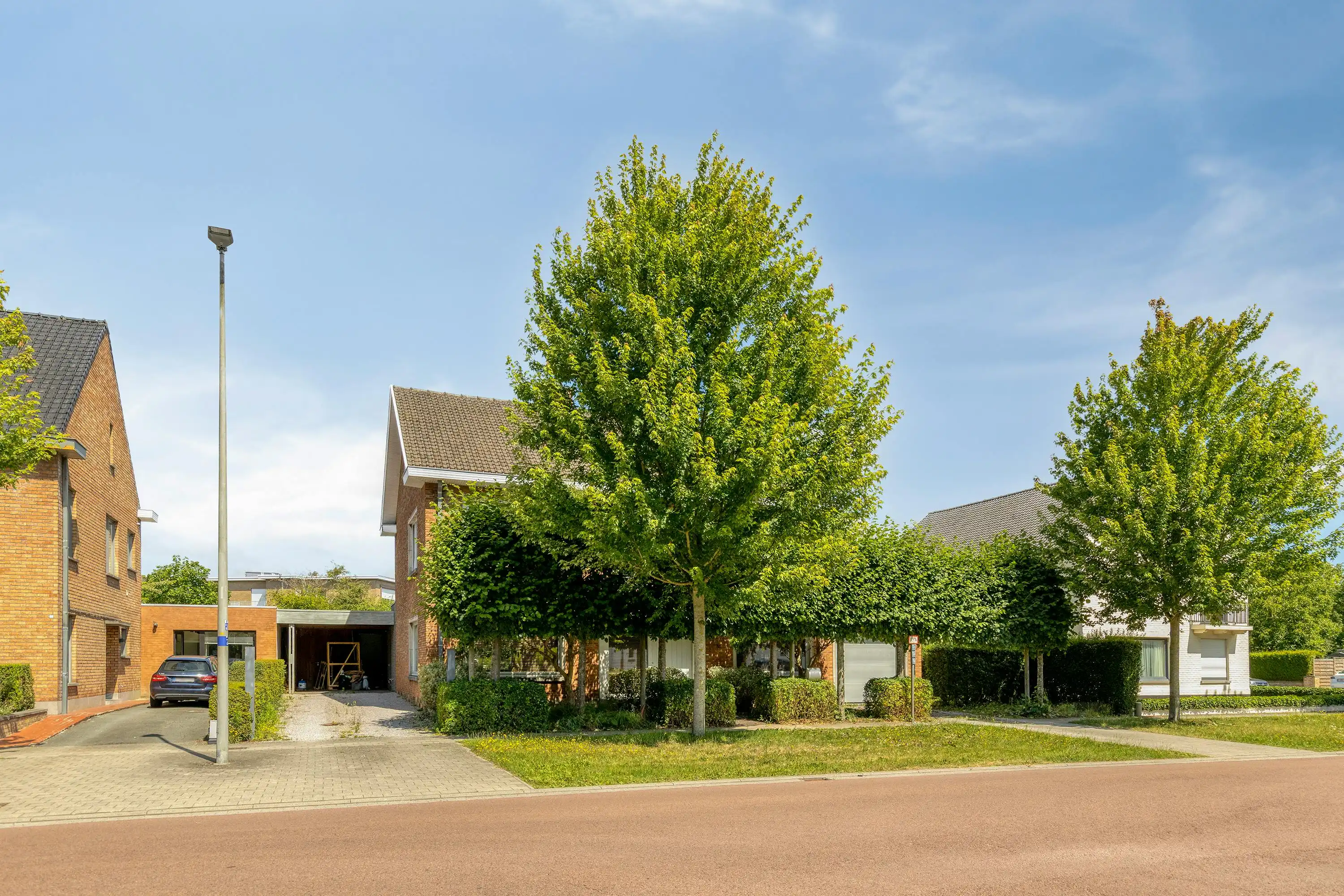 Ruime villa te koop nabij Brugge centrum met 6 slaapkamers  foto 3