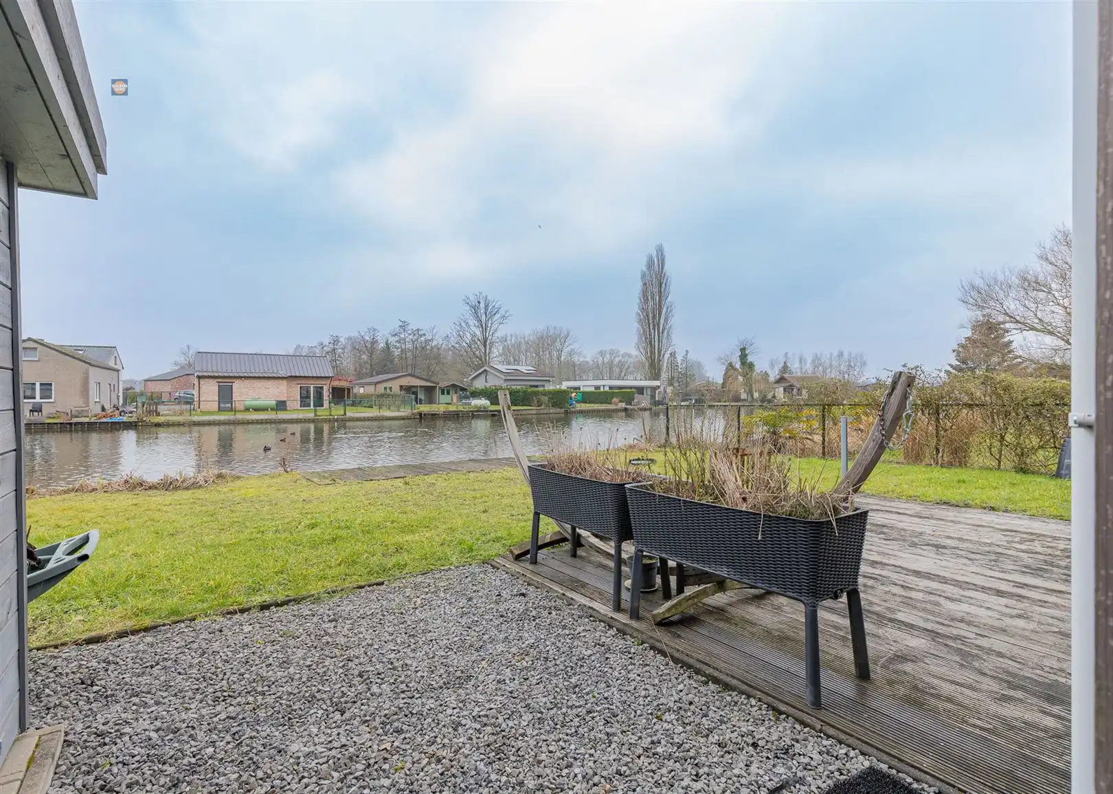 Uniek vakantieverblijf, omringd door natuur en rust foto 10