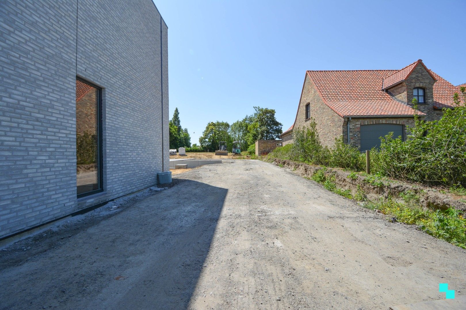 Gesloten nieuwbouwwoning met carport te Sleihage foto 3