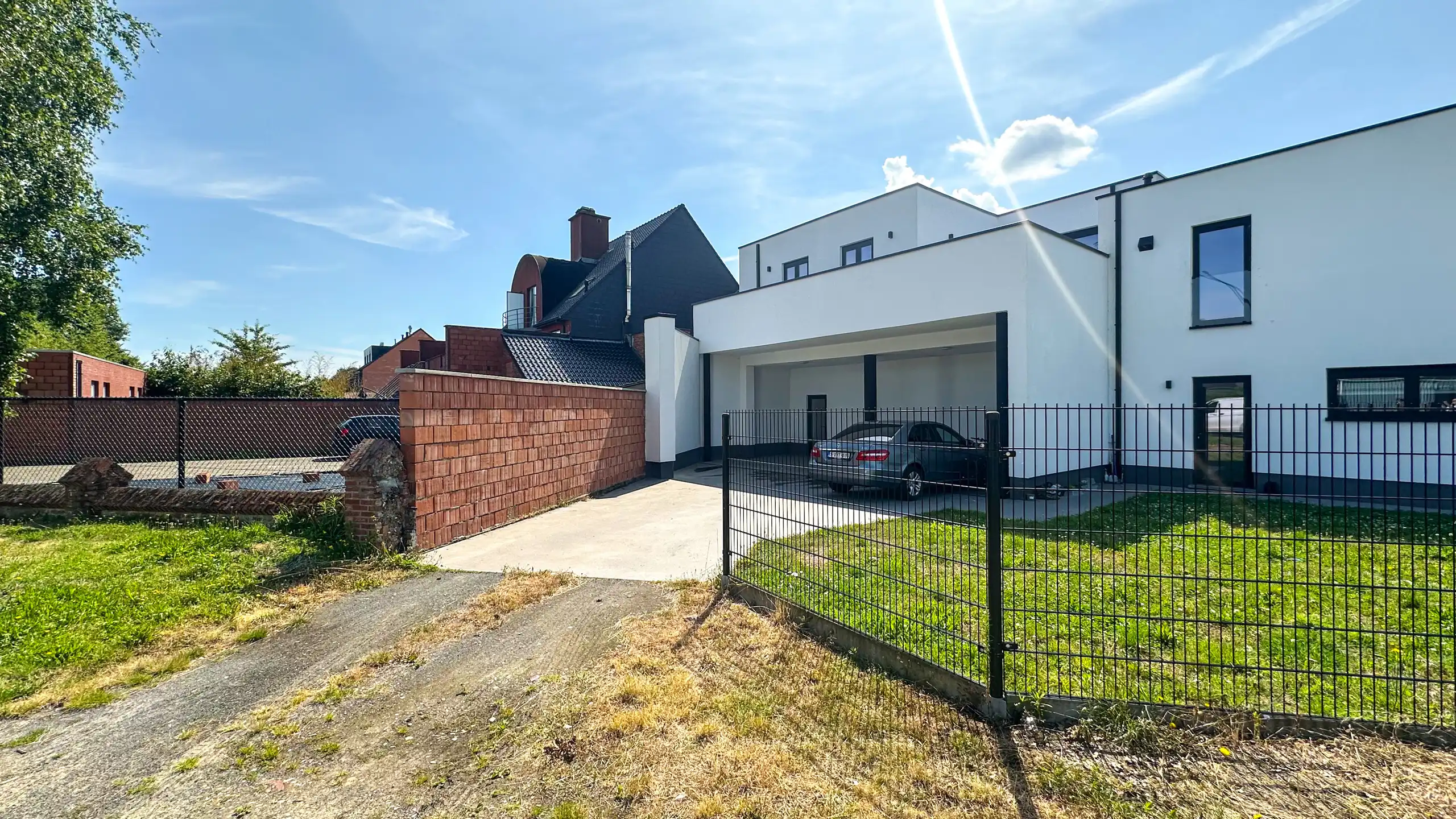 Afgewerkt handelspand van 90m² in Heppen met parkeerplaats! foto 17