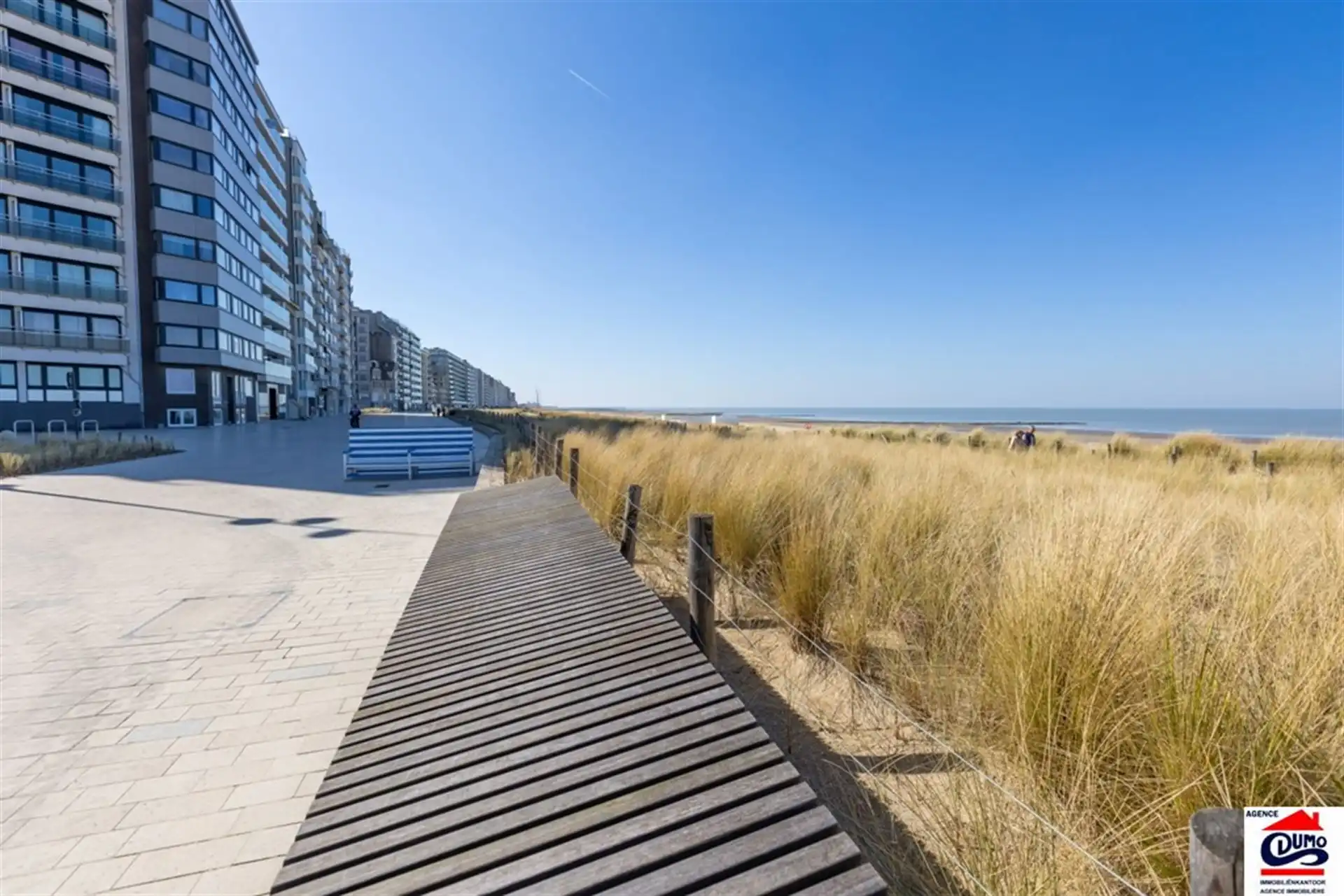 Gemeubeld appartement met 1 slaapkamers op het gelijkvloers foto 32