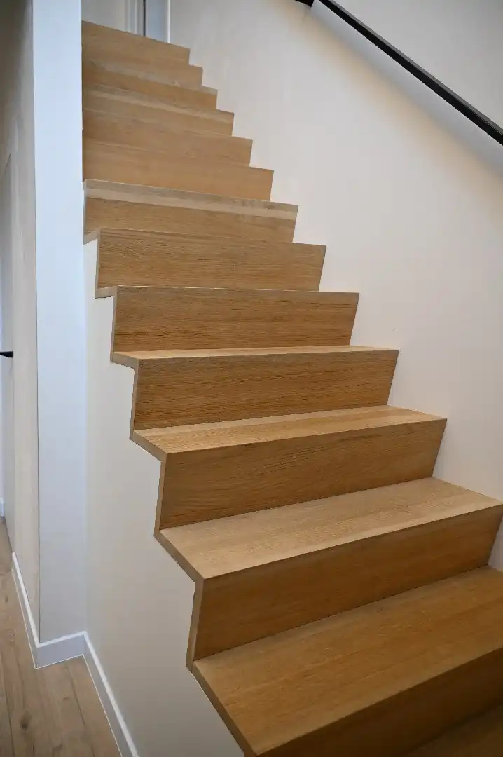 GROTE ALLEENSTAANDE NIEUWBOUWWONING OP 1776M² MET OPRIJLAAN foto 19