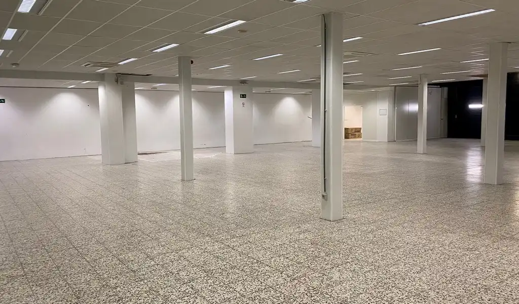 Handelspand te huur op zichtlocatie vlakbij station Oudenaarde foto 7