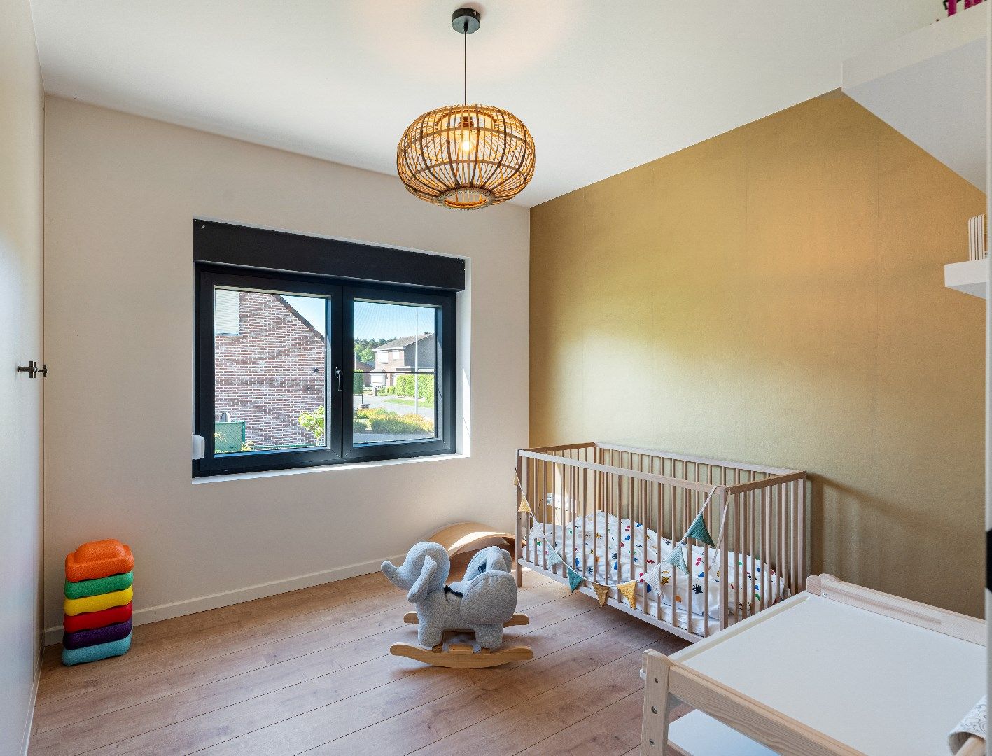 Stijlvolle designwoning met A-label in residentiële woonwijk. foto 35
