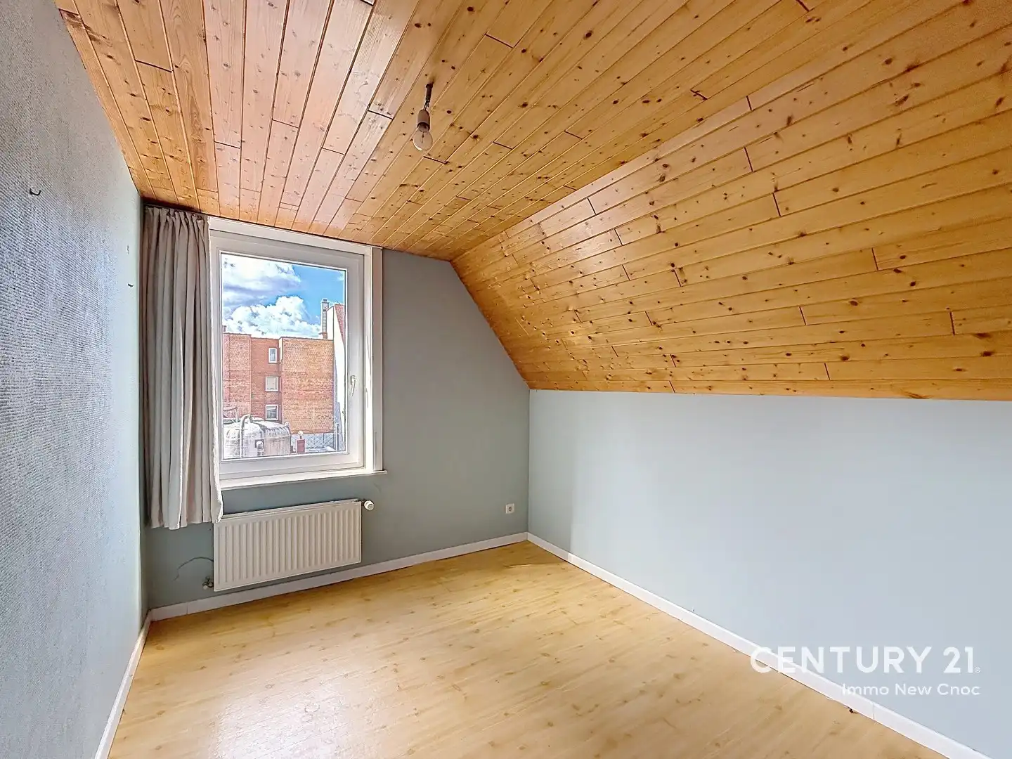 RUIM appartement op toplocatie foto 18