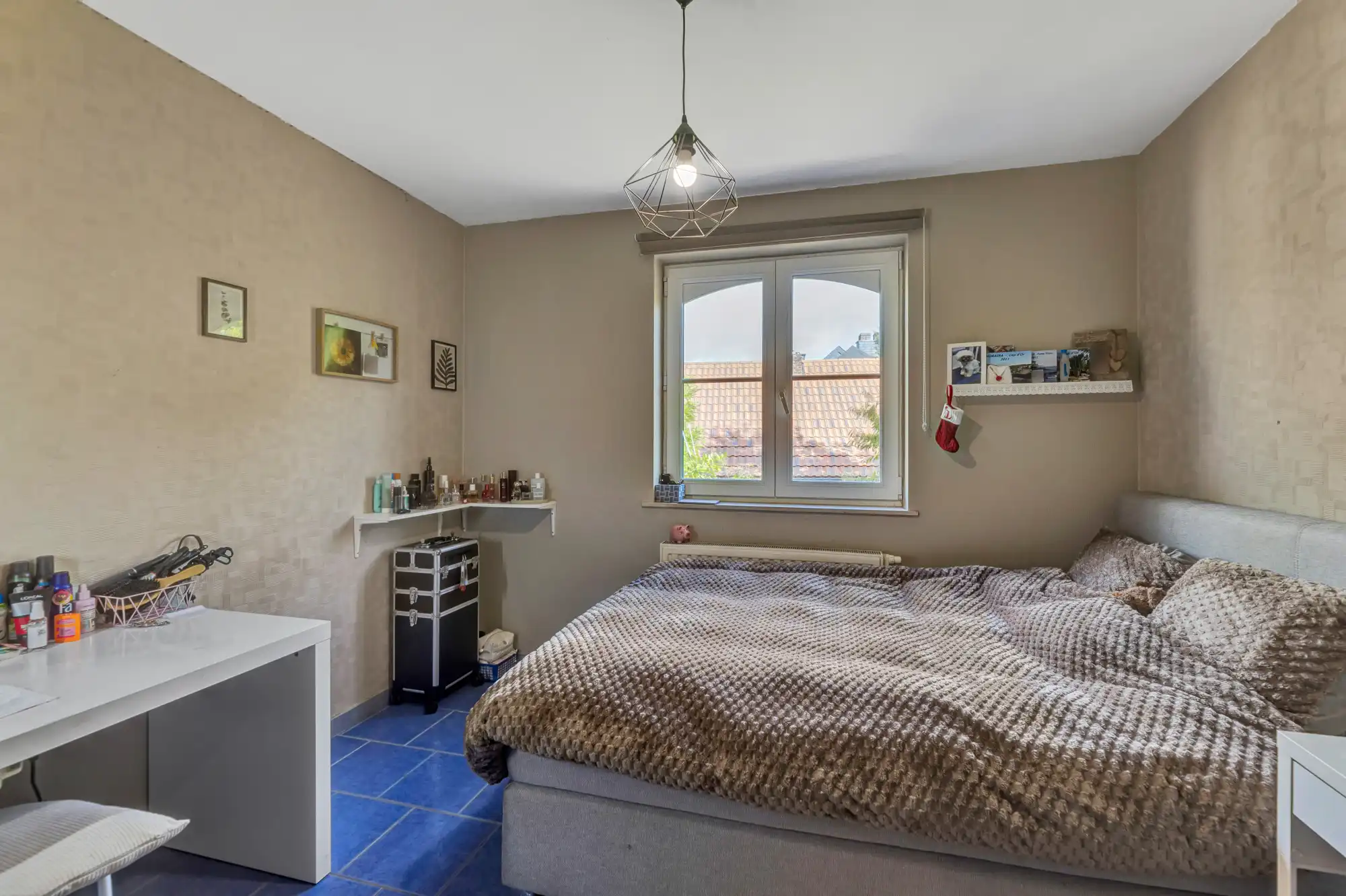 Prachtige HOB met 4 slaapkamers, ruime garage en grote tuin foto 19