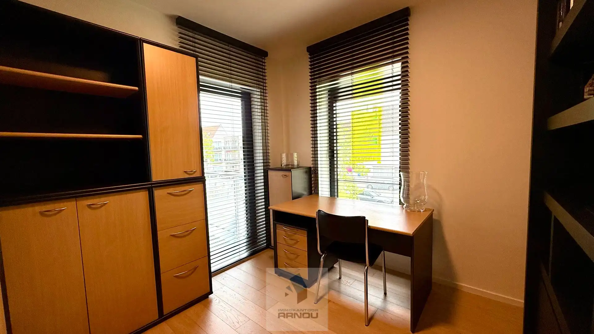 Twee slaapkamer appartement in het hartje van Deinze foto 14